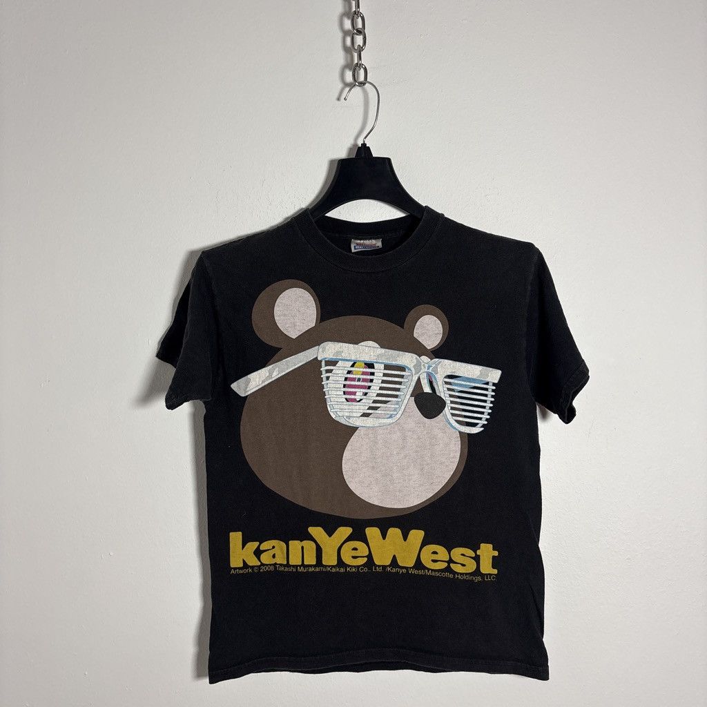 Kanye West 2008 TAKASHI MURAKAMI VINTAGE KANYE WEST GRADUATION TOUR TEE Size US S / EU 44-46 / 1 - 1 Thumbnail