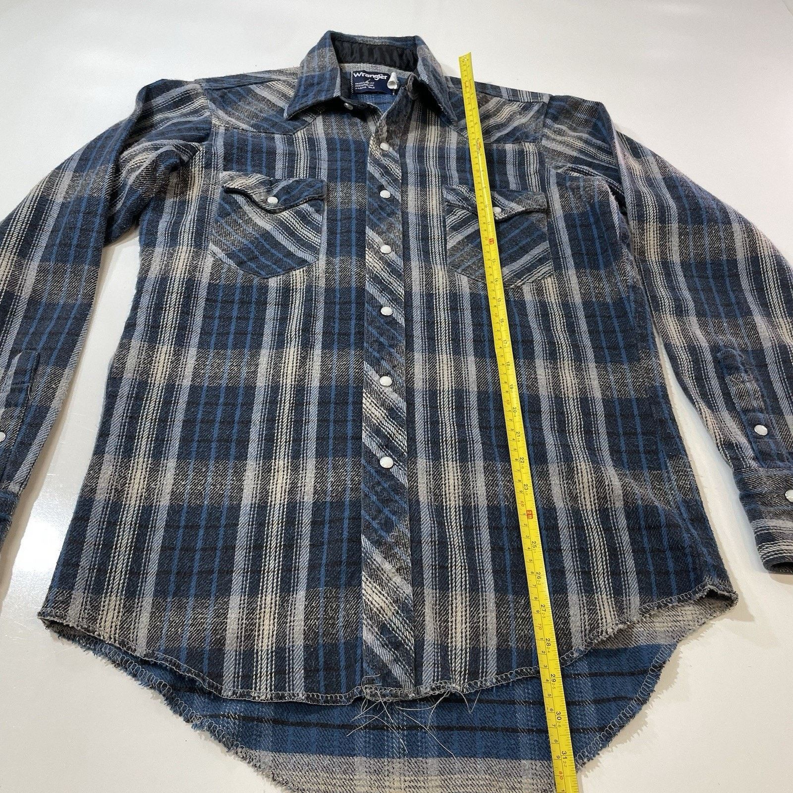 Wrangler VTG Wrangler Men's Cowboy Blue Plaid Pearl Snap Shirt M 15.5 Size US M / EU 48-50 / 2 - 3 Thumbnail