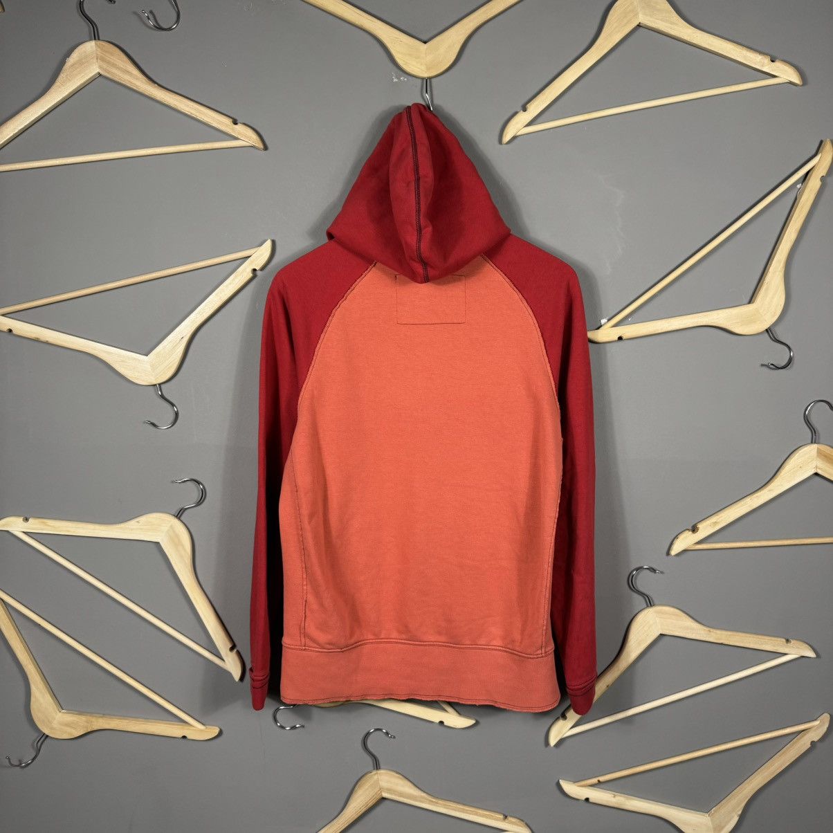 Nike × Vintage Nike Y2K Sportswear Red Hoodie Size US M / EU 48-50 / 2 - 7 Thumbnail