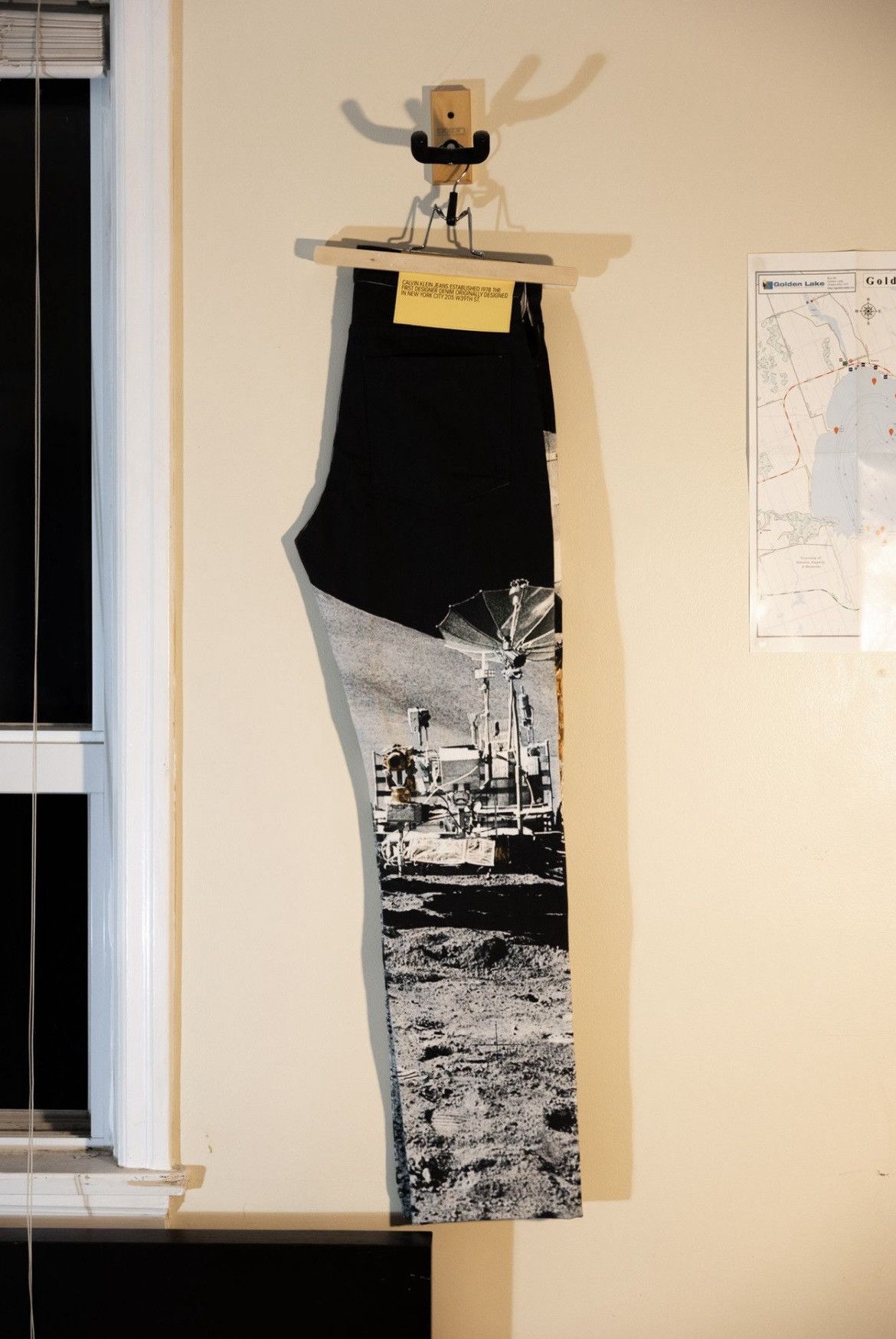 Calvin Klein 205W39NYC Moon Landing Jeans Size US 31 - 3 Thumbnail