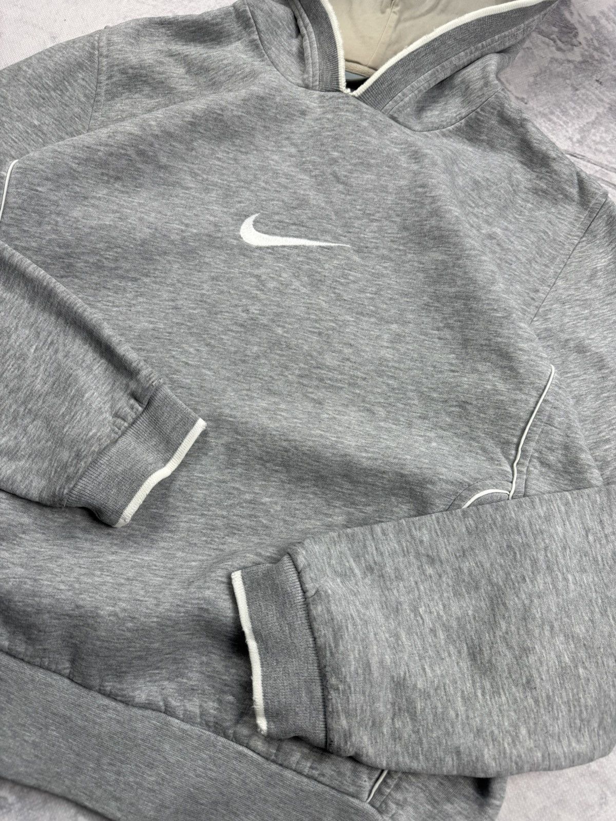 Nike × Vintage NIKE VINTAGE CENTER LOGO OVERSIZE BOXY HOODIE Size US M / EU 48-50 / 2 - 4 Thumbnail