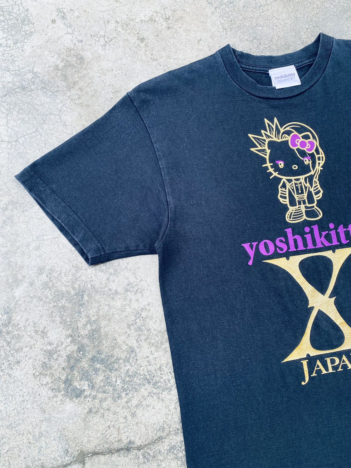 Band Tees Vintage Hello Kitty X Japan Heavy Metal Band Tees Size US M / EU 48-50 / 2 - 4 Thumbnail