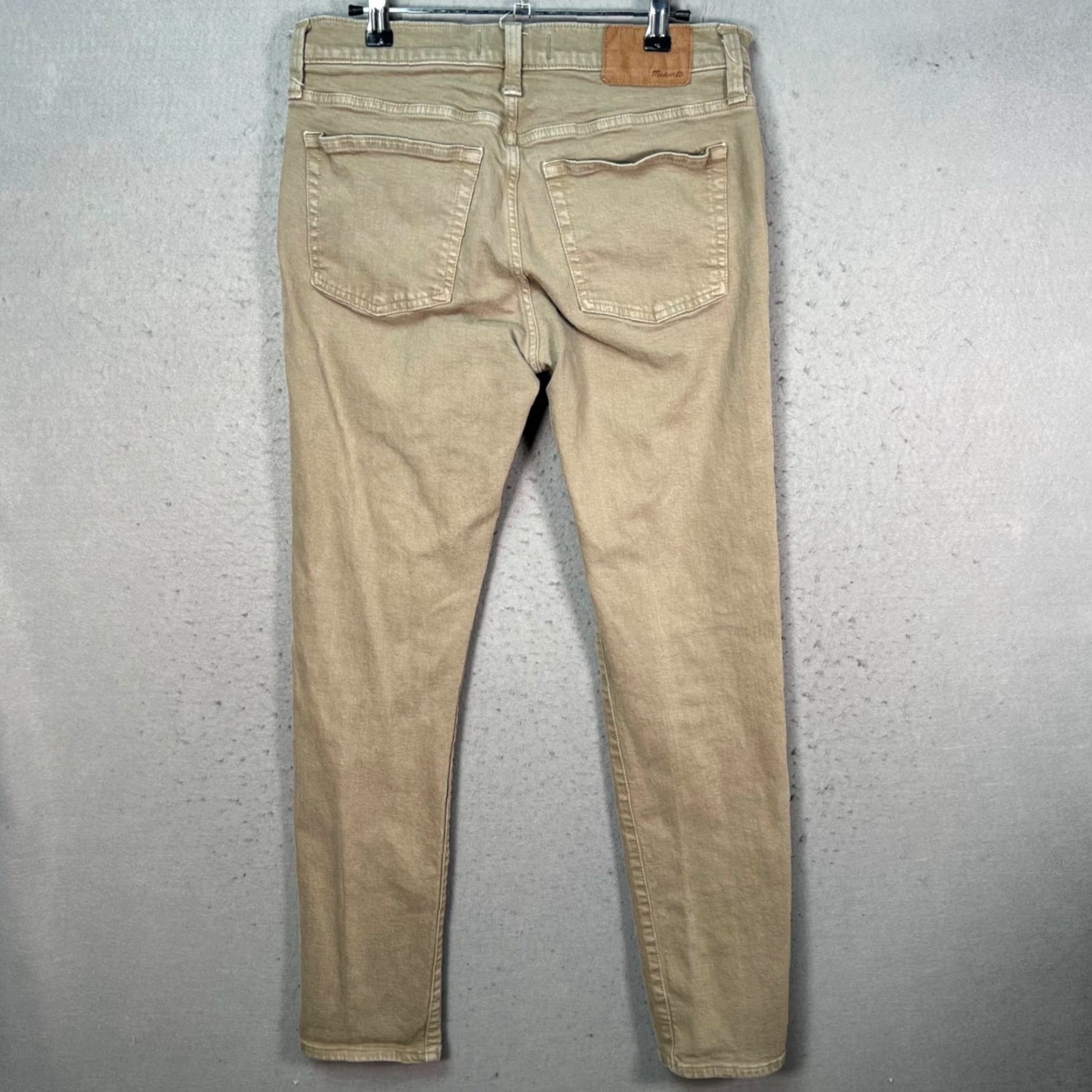 Madewell Madewell Mens Jeans Size 31 x 32 Athletic Slim Fit Beige Khaki Cotton Blend Solid Size US 31 - 2 Thumbnail