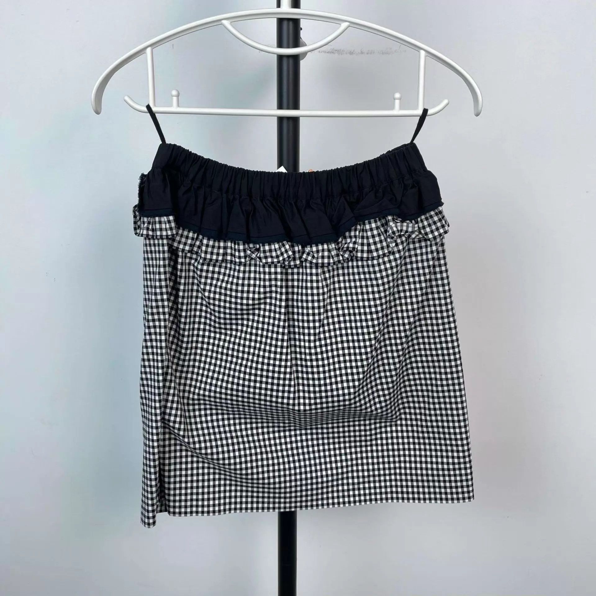 Miu Miu MIU MIU Cotton Houndstooth Skirt 165 Black & White Size 26" / US 2 / IT 38 - 1 Thumbnail