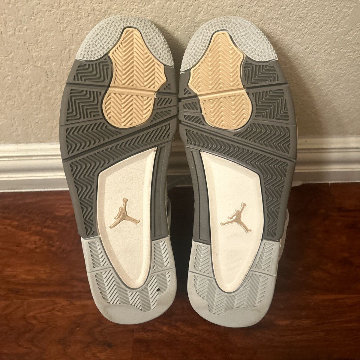 Jordan Brand Air Jordan 4 retro special edition (SE) craft ‘photon dust’ Size US 11 / EU 44 - 5 Thumbnail