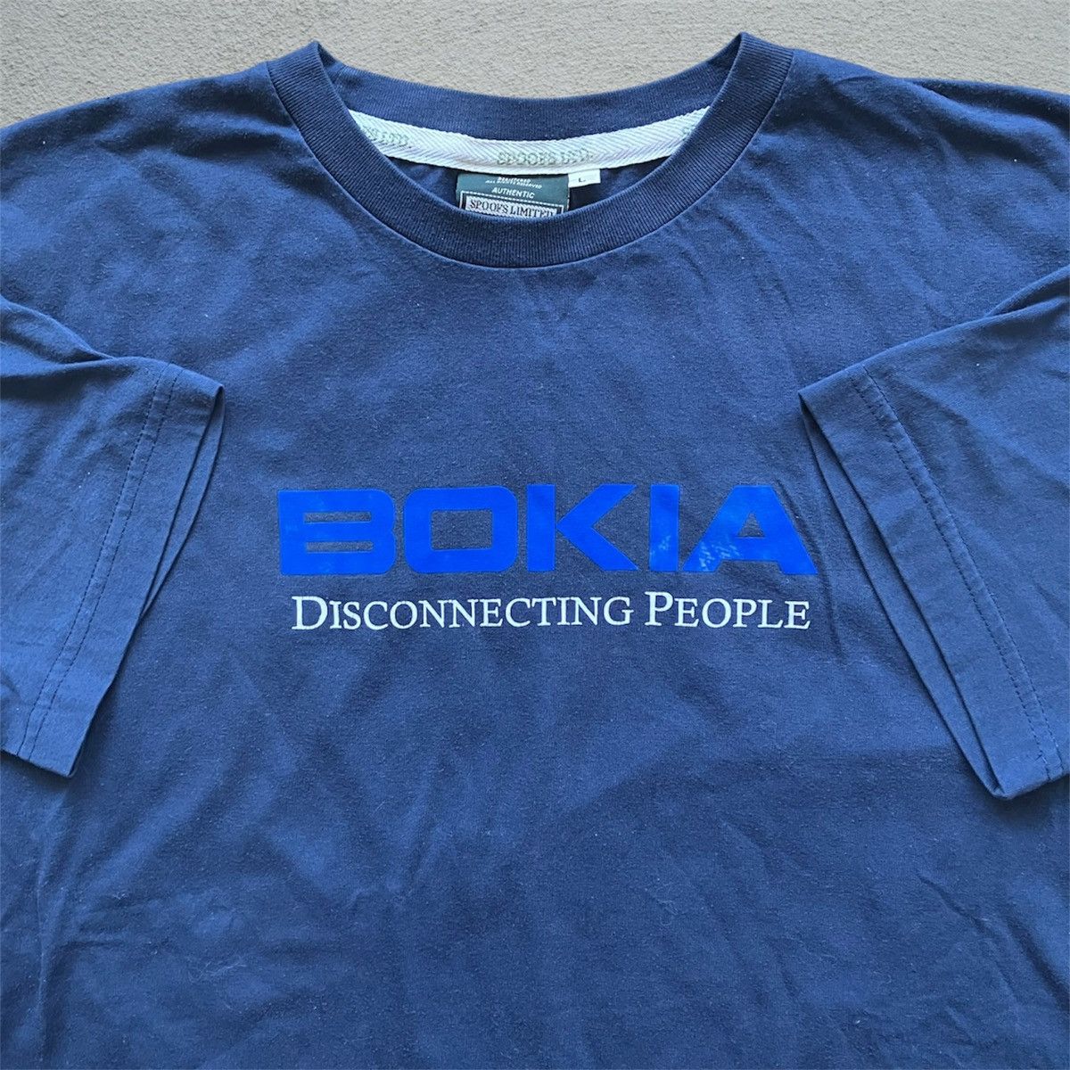 Other VTG 90s Bokia Disconnecting People Tee Shirt Nokia Parody Size US L / EU 52-54 / 3 - 1 Thumbnail