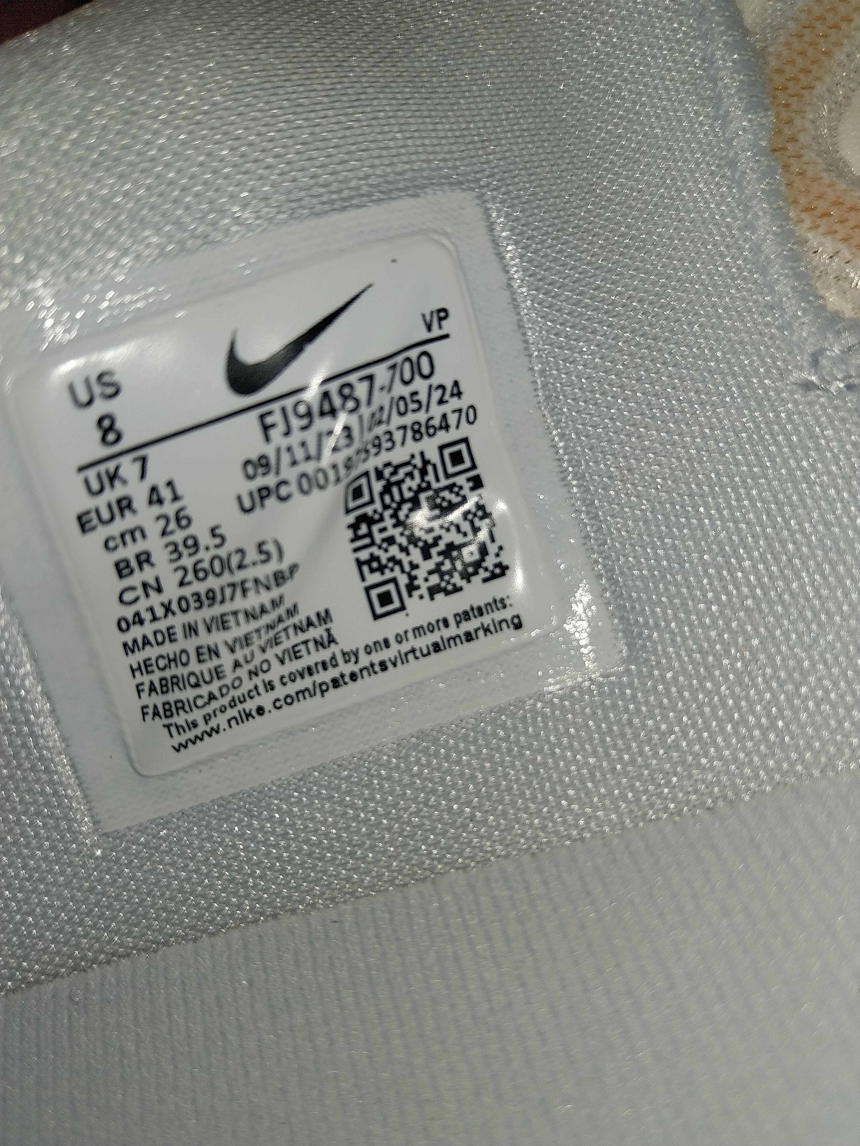 Nike KD17 Size US 8 / EU 41 - 2 Thumbnail