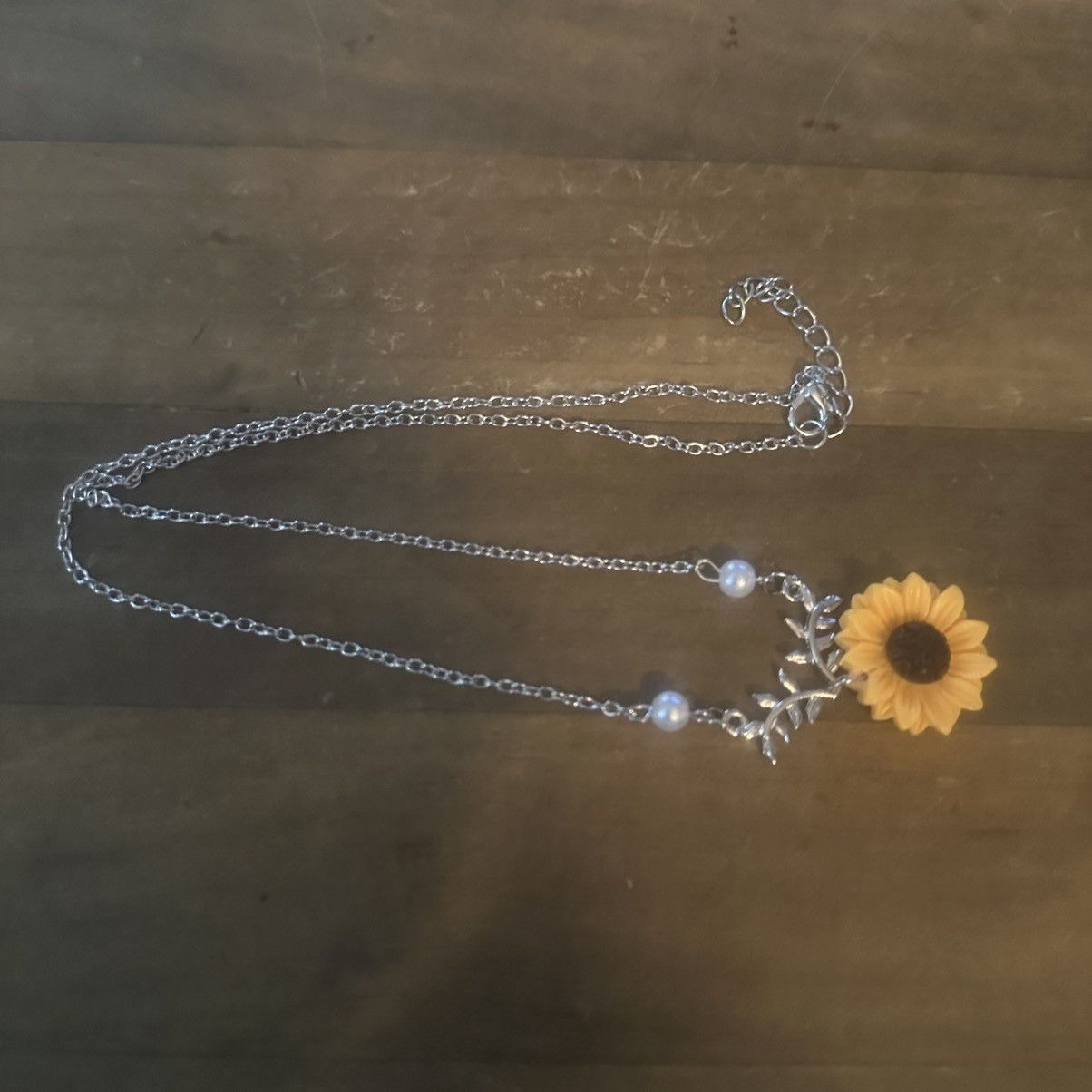 Other Silver tone sunflower necklace Size ONE SIZE - 2 Thumbnail