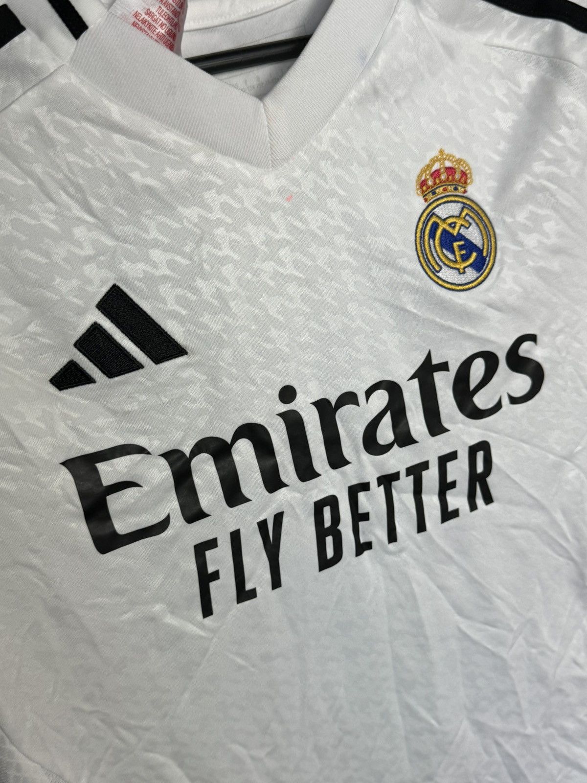 Adidas KIDS New Real Madrid 24/25 Home Bellingham Football Jersey Size US XS / EU 42 / 0 - 4 Thumbnail