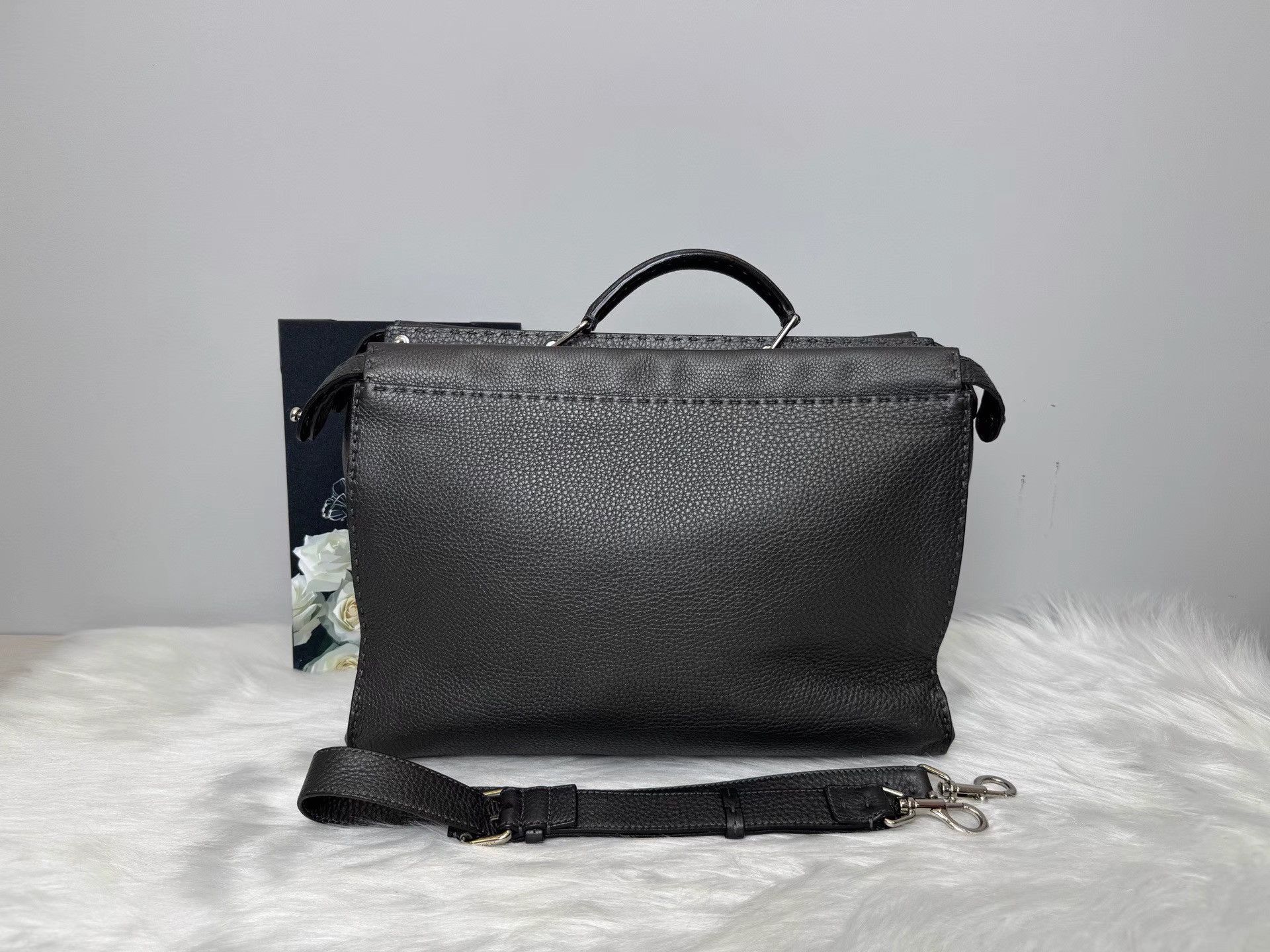 Fendi Fendi Peekaboo Monster 0150 Series Briefcase K36 Size ONE SIZE - 1 Thumbnail