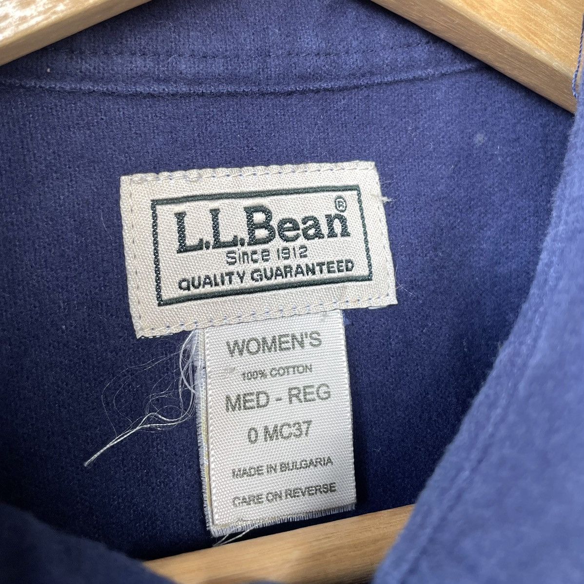 L.L. Bean L.L Bean USA Vintage WMN Chamois Work Shirt Size M / US 6-8 / IT 42-44 - 7 Thumbnail