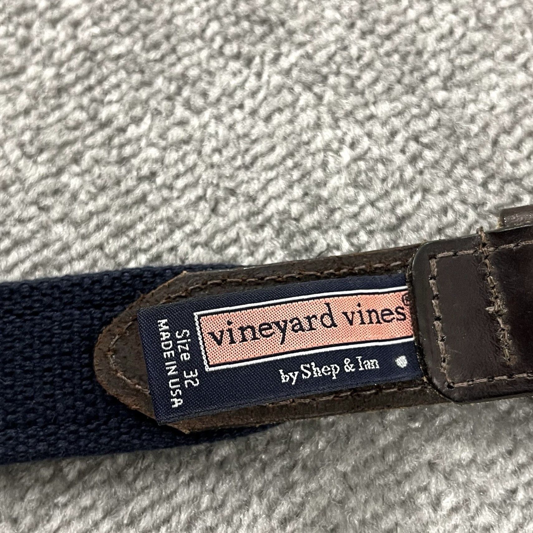 Vineyard Vines Vineyard Vines Belt Men Size 32 Pina Colada Drink Vacation Preppy Brass Buckle Belt Size 32 - 3 Thumbnail