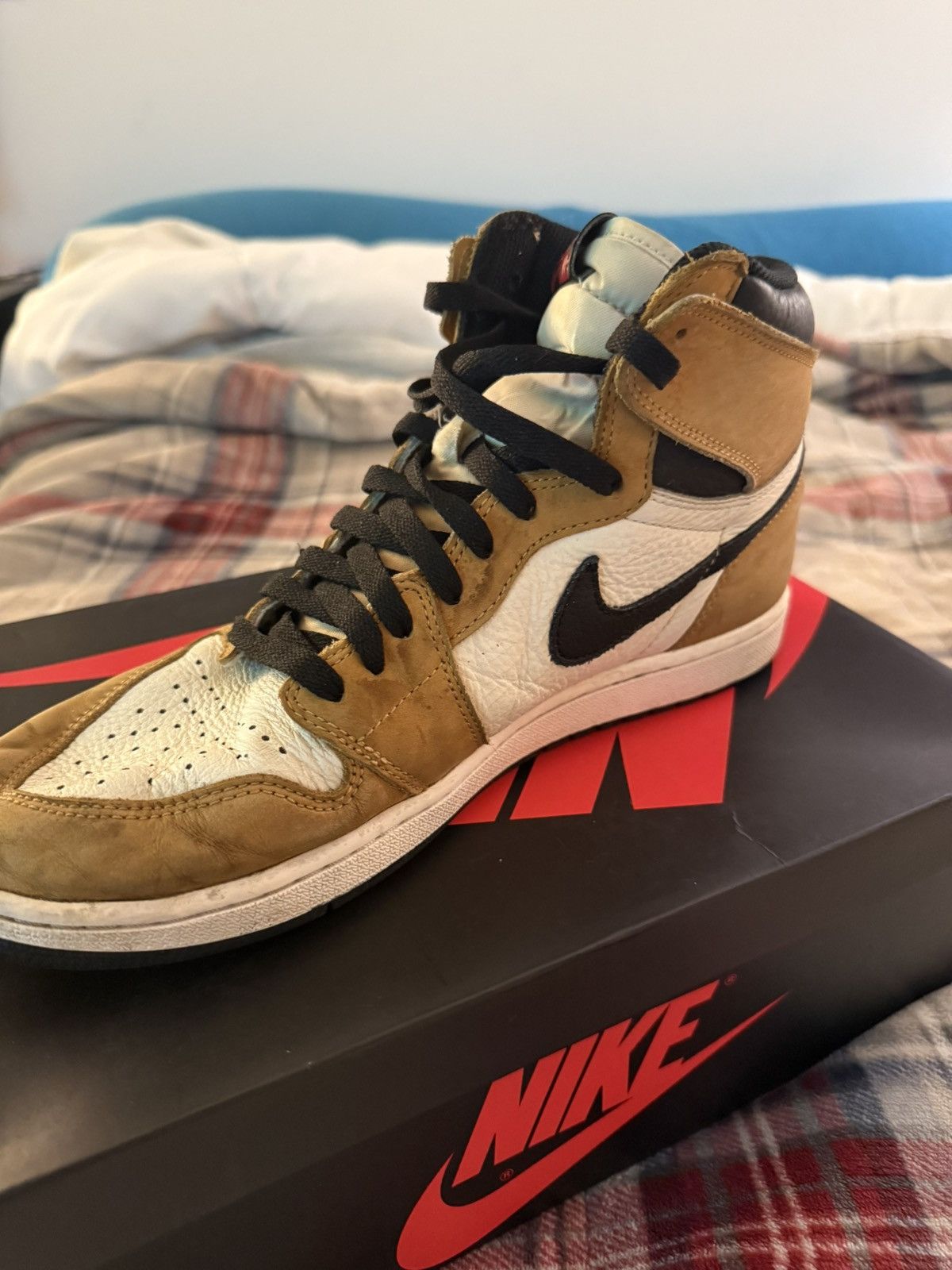 Jordan Brand × Nike JORDAN BRAND X NIKE Jordan Rookie of the Year Size 11.5 Size US 11.5 / EU 44-45 - 2 Thumbnail