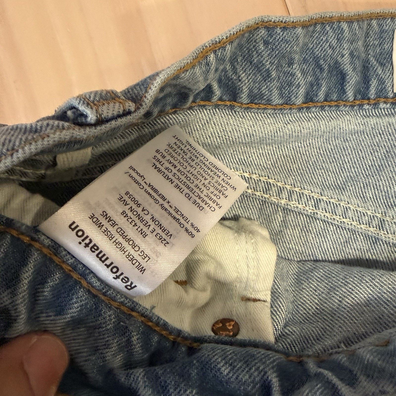 Reformation Reformation Wilder High Rise Wide Leg Cropped Jeans W 28 Size 28" / US 6 / IT 42 - 8 Thumbnail