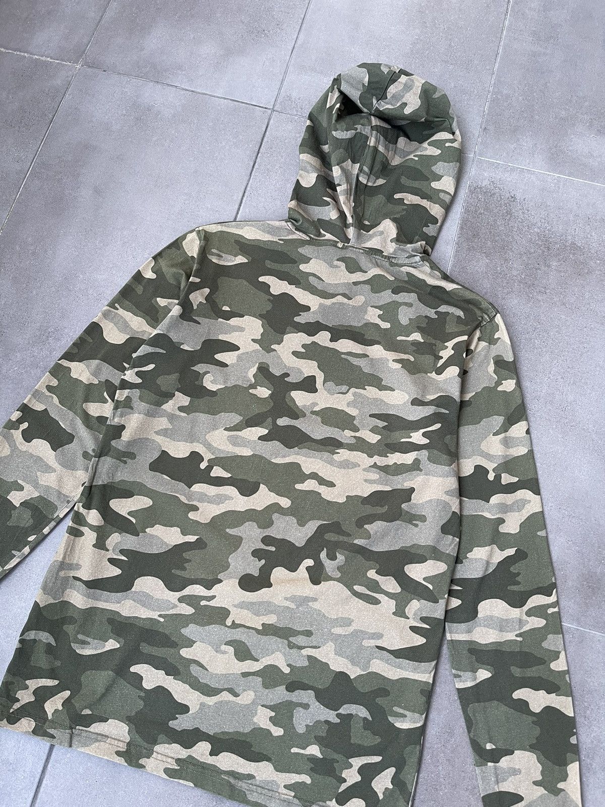 Balmain AW17 Balmain Logo Camo Print Thin Hoodie Size US S / EU 44-46 / 1 - 16 Thumbnail
