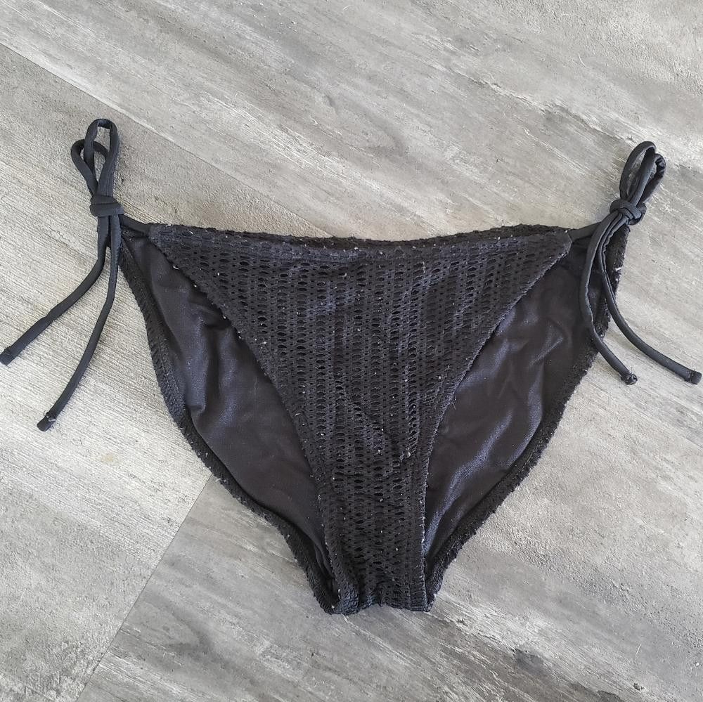 Rap Tees Black Detailed NOBO Bikini Bottoms Size ONE SIZE - 1 Thumbnail