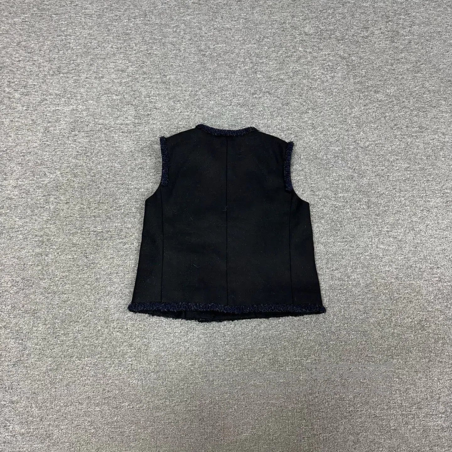 Chanel Chanel Hamburg Series: Coarse Flower Weaving, Side-Clasp V Size M / US 6-8 / IT 42-44 - 3 Thumbnail