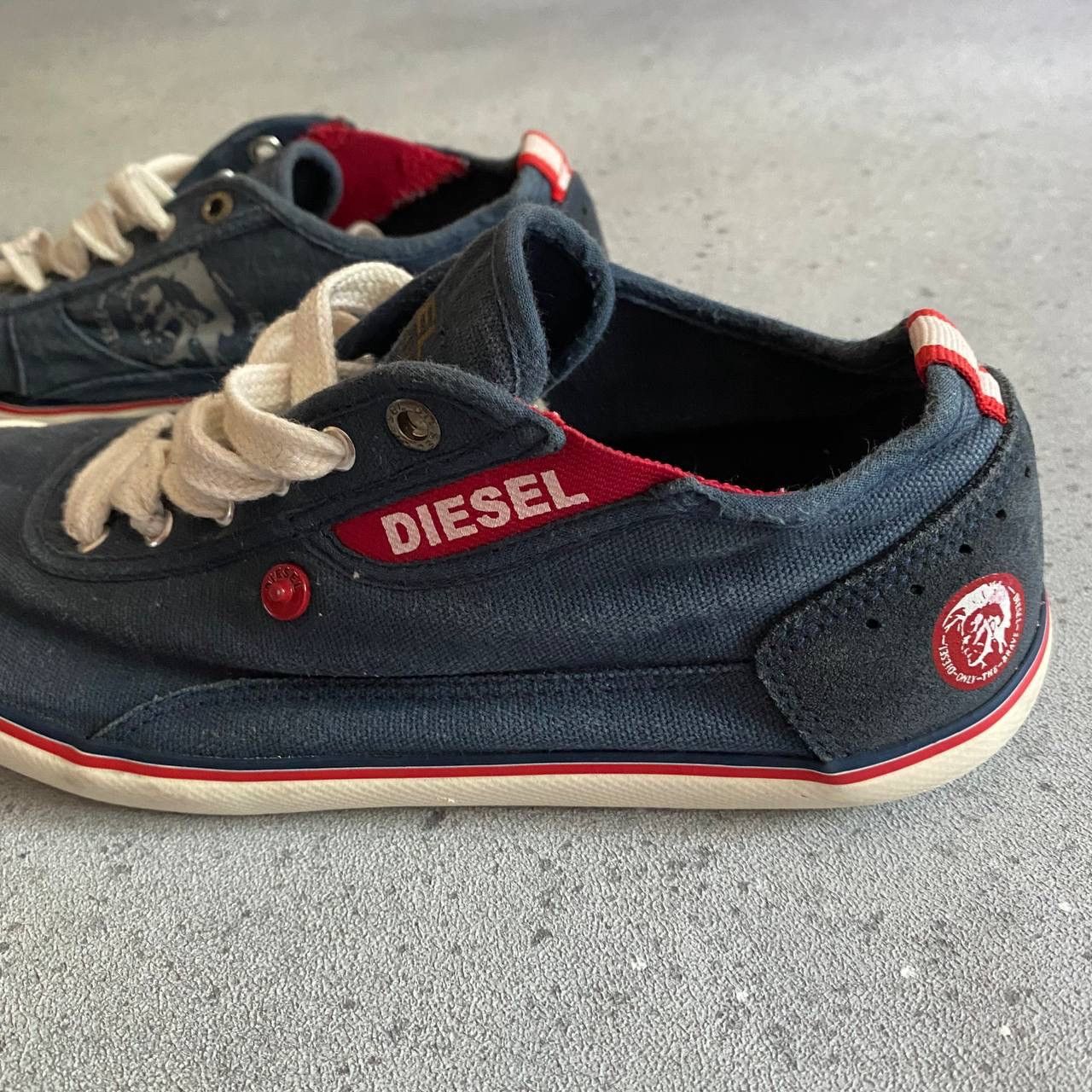Diesel Diesel Vintage Punk Logo Unisex Sneakers Size US 9.5 / IT 39.5 - 6 Thumbnail