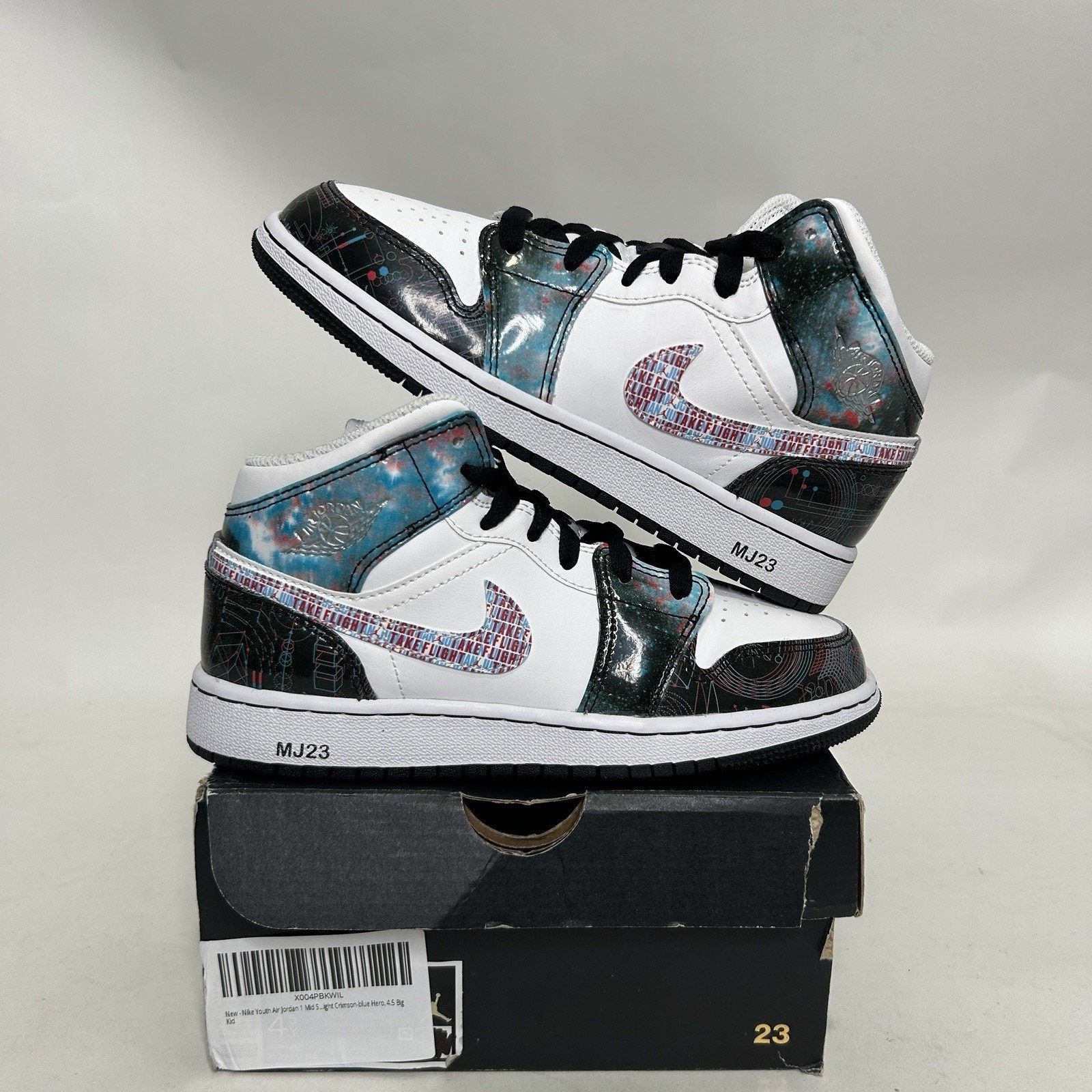 Jordan Brand Nike Air Jordan 1 Mid Retro SE GS “Take Flight” BQ6931-114 Size US 6 / IT 36 - 1 Thumbnail
