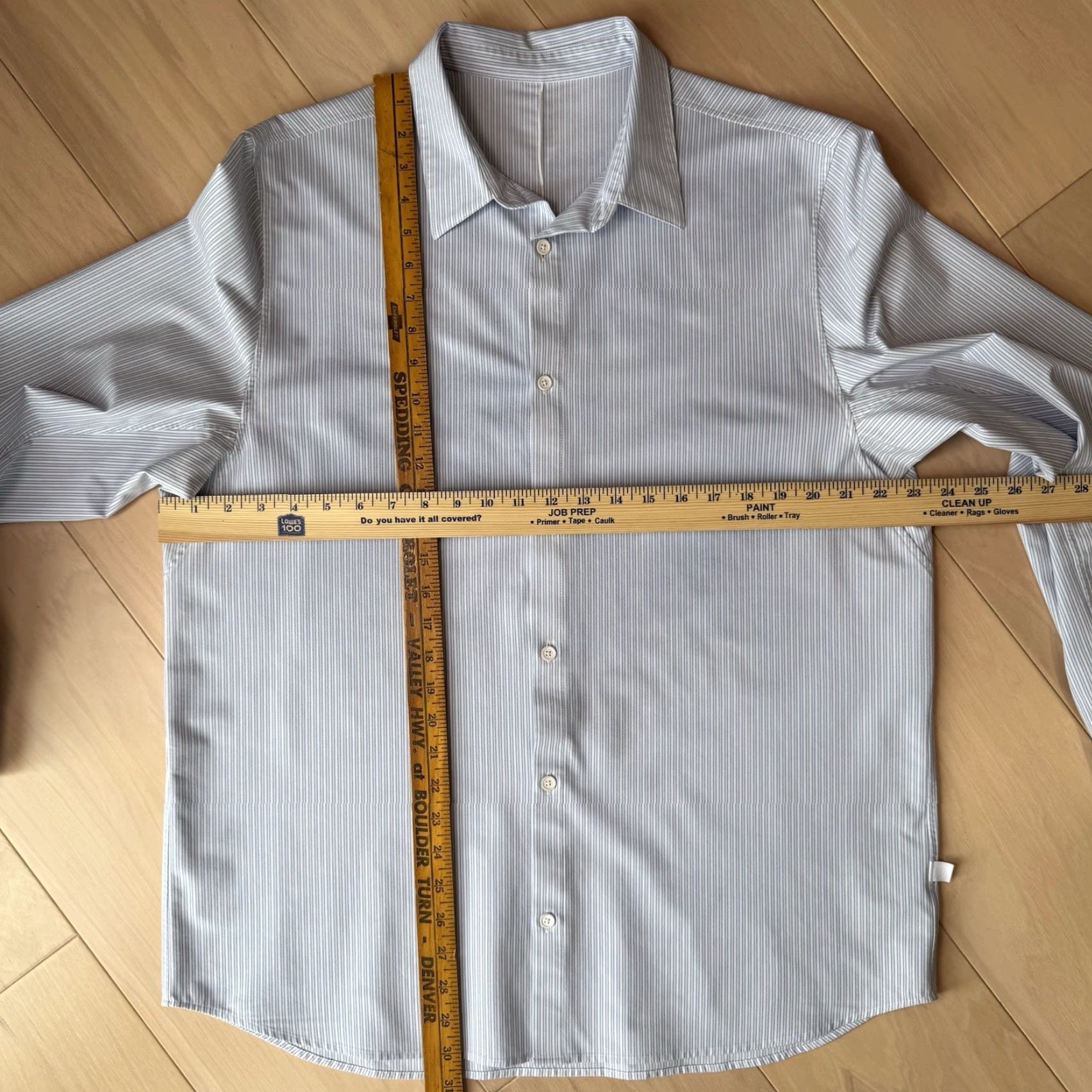 Lululemon Lululemon Shirt XL Blue White Long Sleeve Minimalist Oxford Athleisure Shirt Size US XL / EU 56 / 4 - 2 Thumbnail