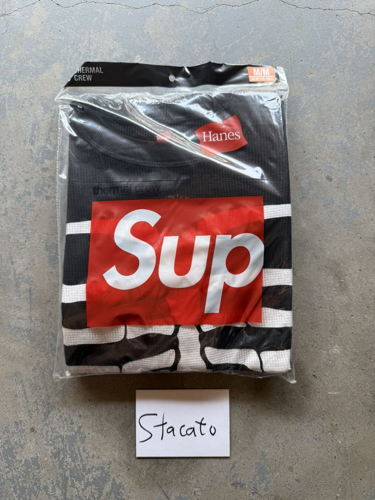 Hanes × Supreme Supreme x Hanes Bone Thermal Crew Black FW21 Size US M / EU 48-50 / 2 - 9 Thumbnail