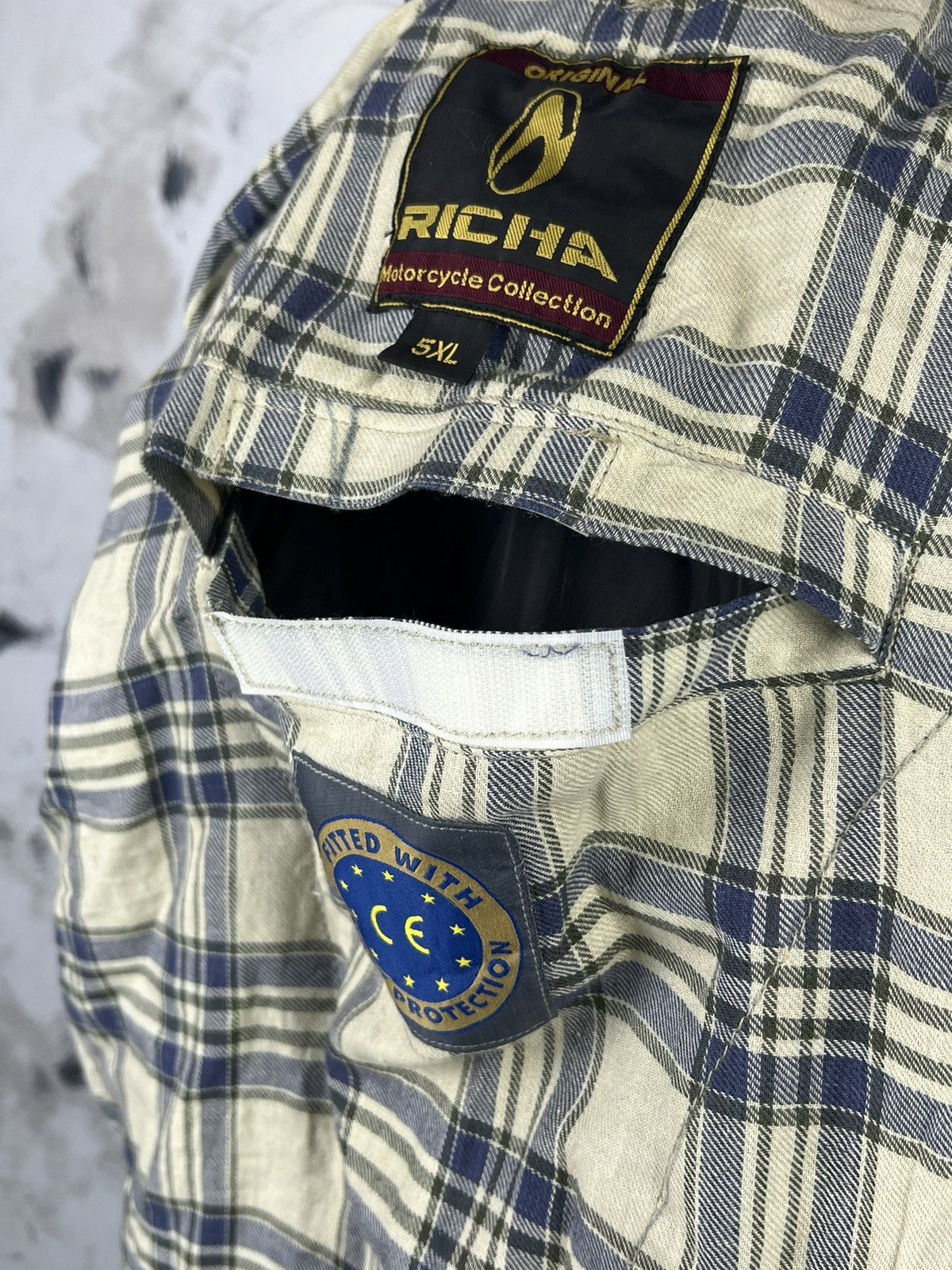 Vintage Vintage Richa Motorcycle Waxed Jacket Padded Riding Coat 5XL Size US XXL / EU 58 / 5 - 10 Thumbnail