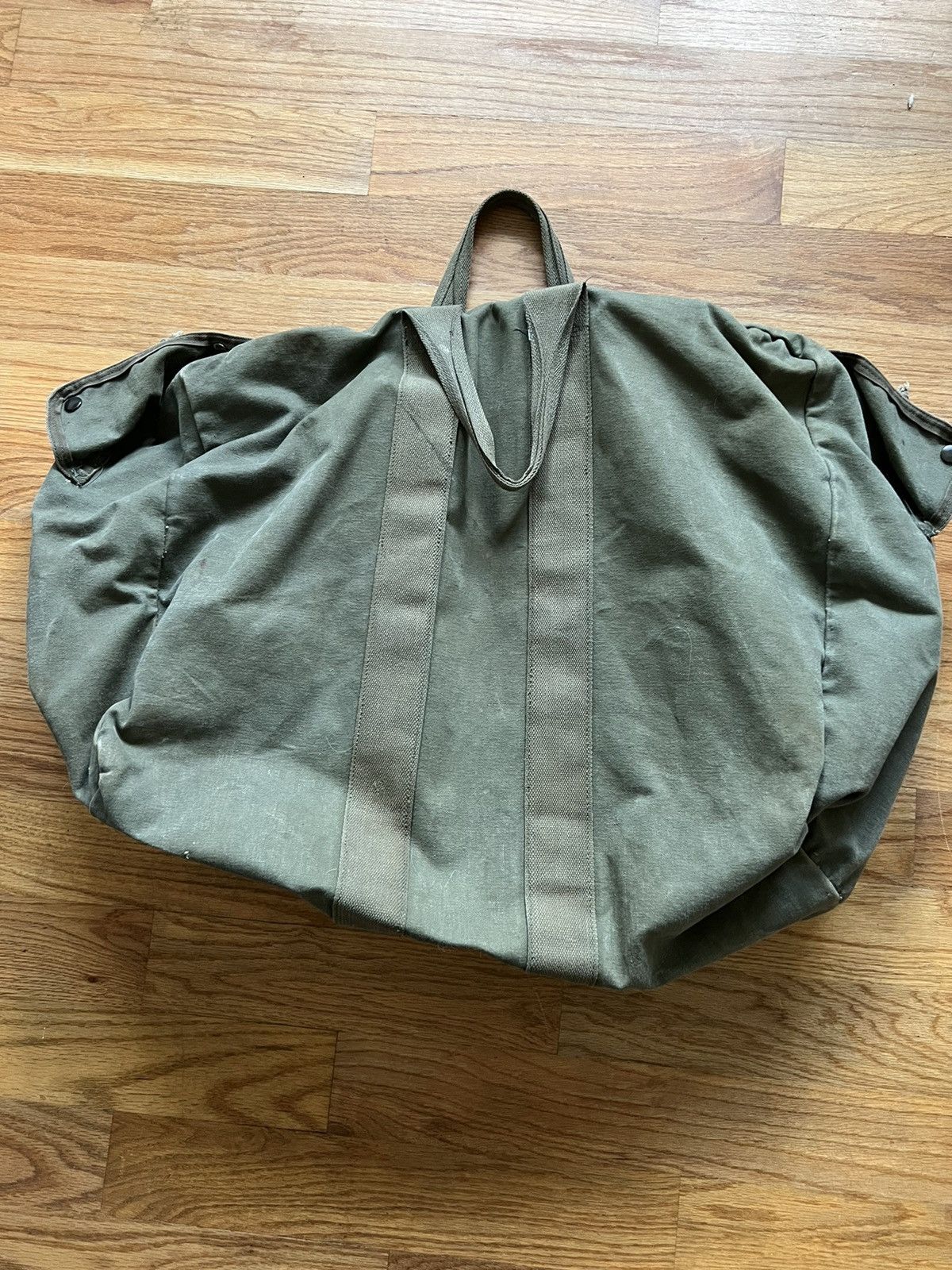 Vintage Vintage US Military Parachute Bag stamped 1988 Size ONE SIZE - 2 Thumbnail