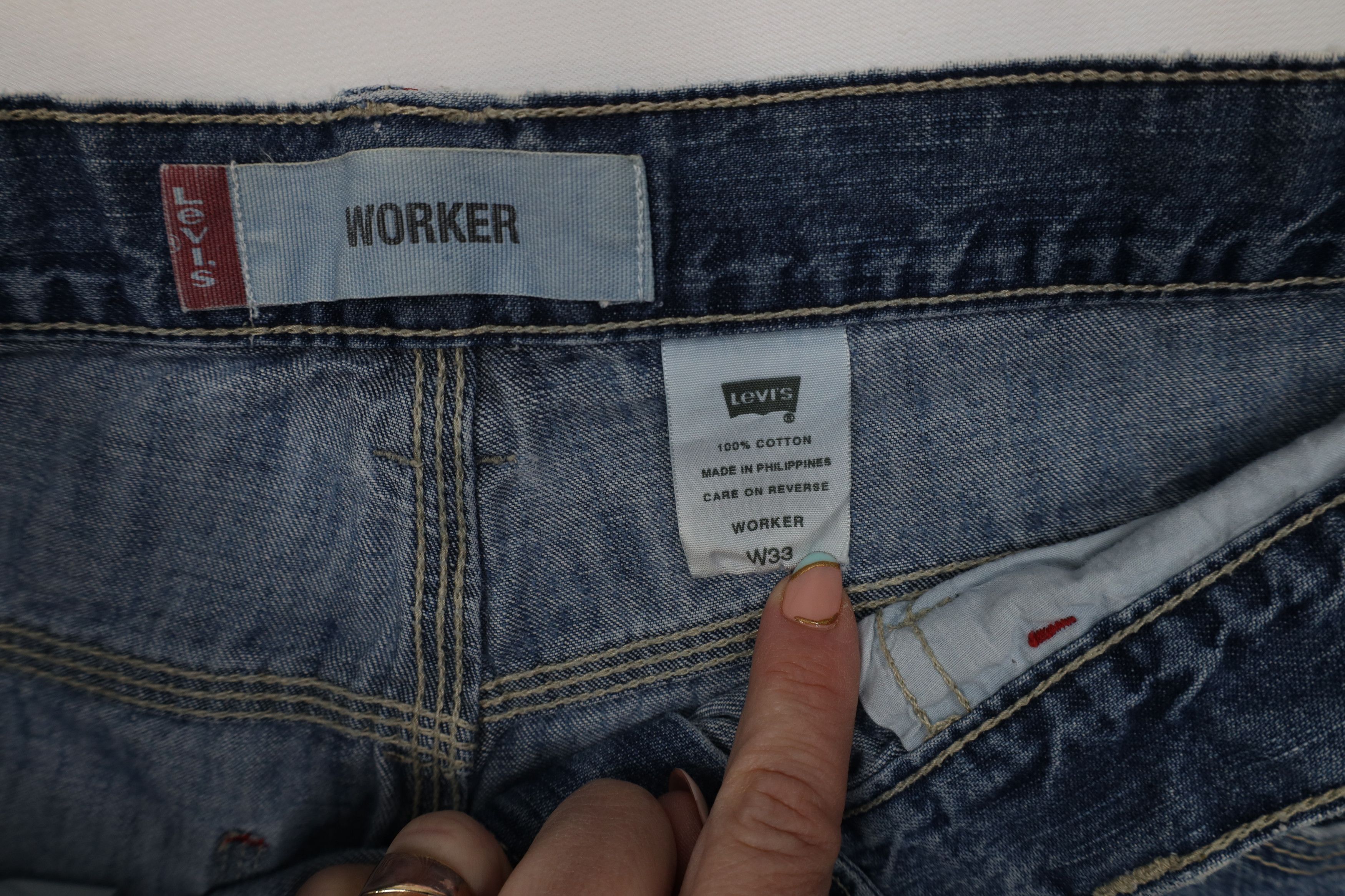 Levi's Vintage Y2K 2003 Levis Worker Big Pocket Dungaree Shorts Size US 33 - 8 Thumbnail