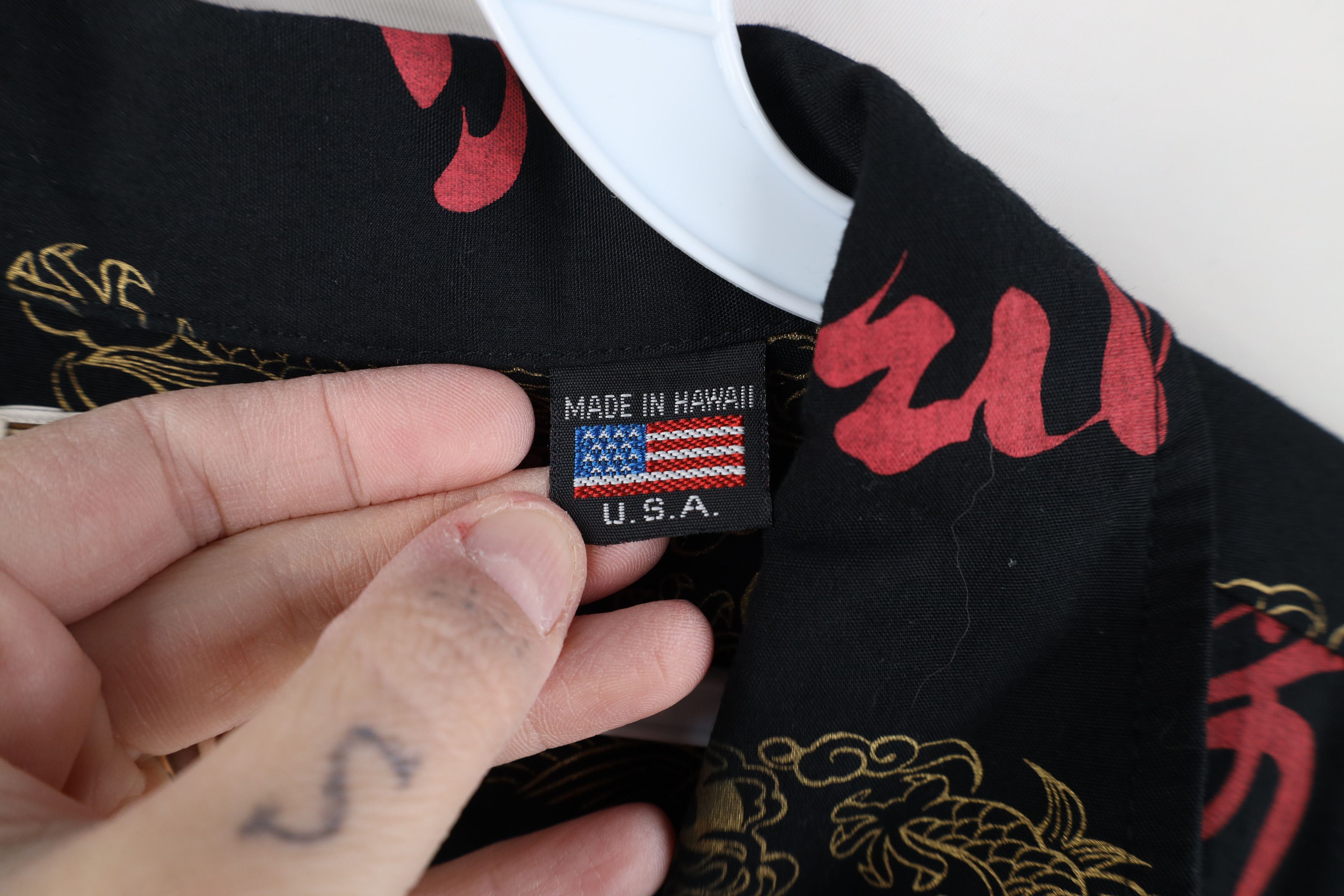 Vintage Vintage 90s Streetwear Dragon Hawaiian Button Shirt USA Size US XXL / EU 58 / 5 - 11 Thumbnail