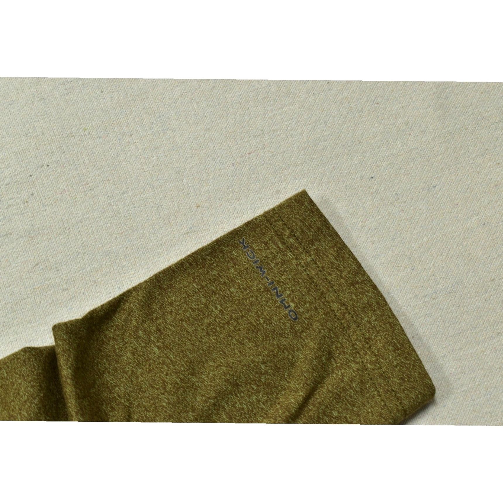 Olive Columbia Men's Long Sleeve Tee XXL Olive Green Heathered Omni-Wick Logo Crew Neck Shirt Athletic Outdoor Mens Size US XXL / EU 58 / 5 - 8 Thumbnail