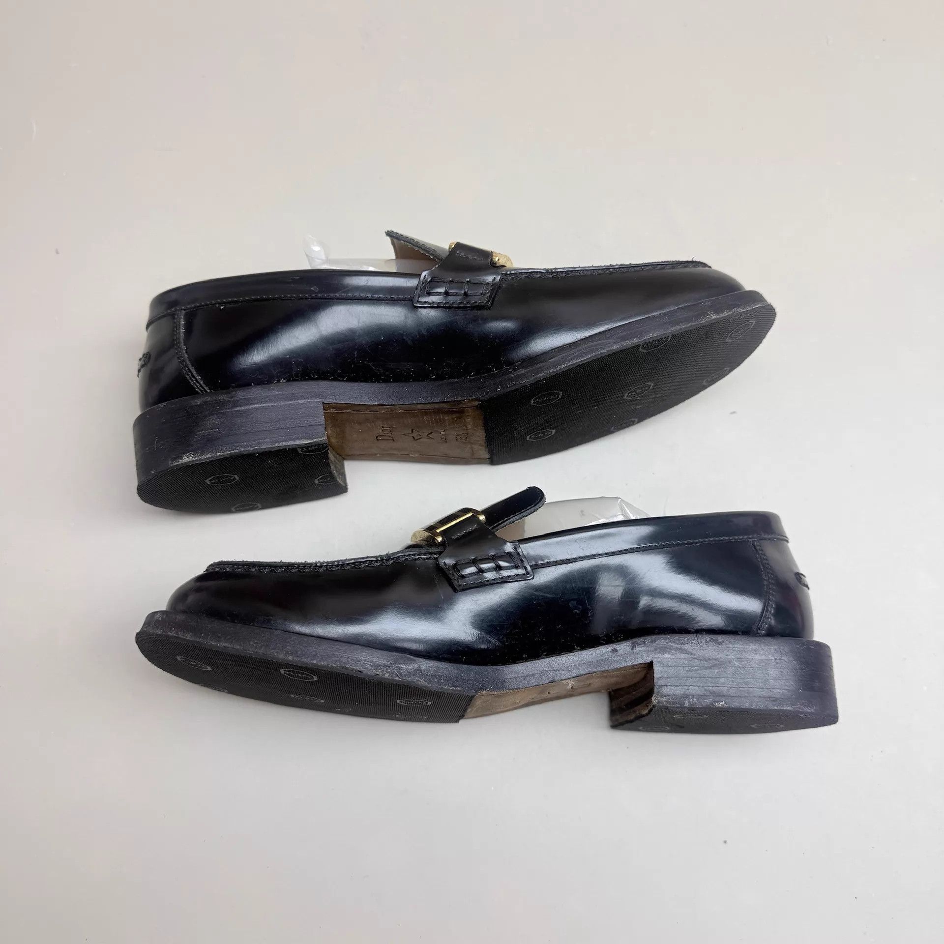 Dior Dior Black & Gold Slogan Loafers 35.5 99 New Size US 5 / IT 35 - 5 Thumbnail