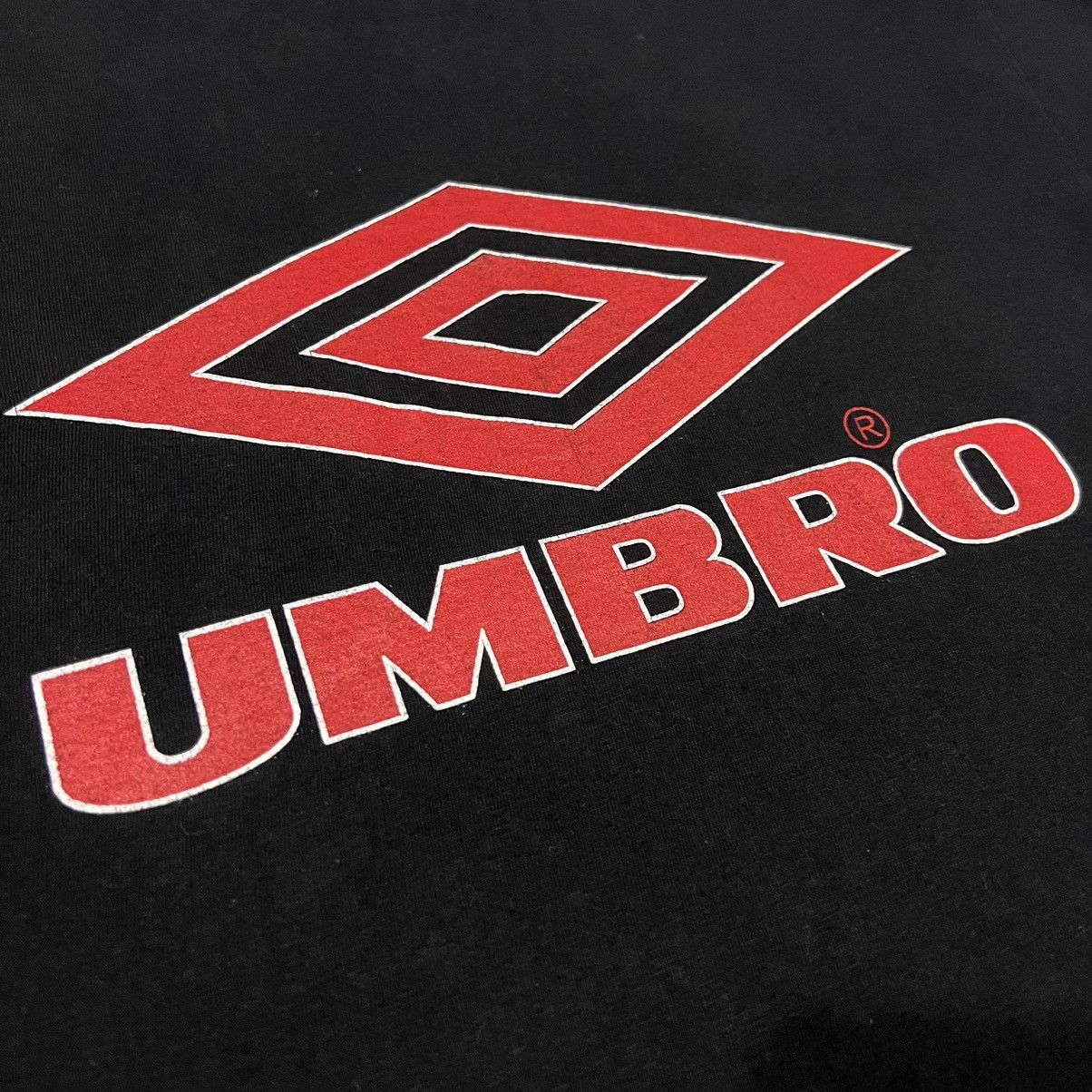 Umbro × Vintage Cheap - Vintage Man United Size US L / EU 52-54 / 3 - 11 Thumbnail
