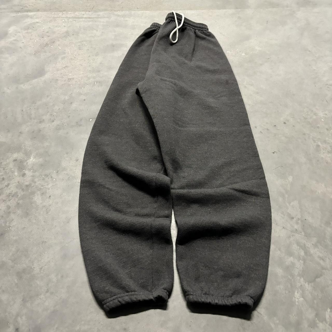Japanese Brand × Vintage Crazy Vintage 90s Dark Grey Essential Sweatpants! Size US 28 / EU 44 - 3 Thumbnail