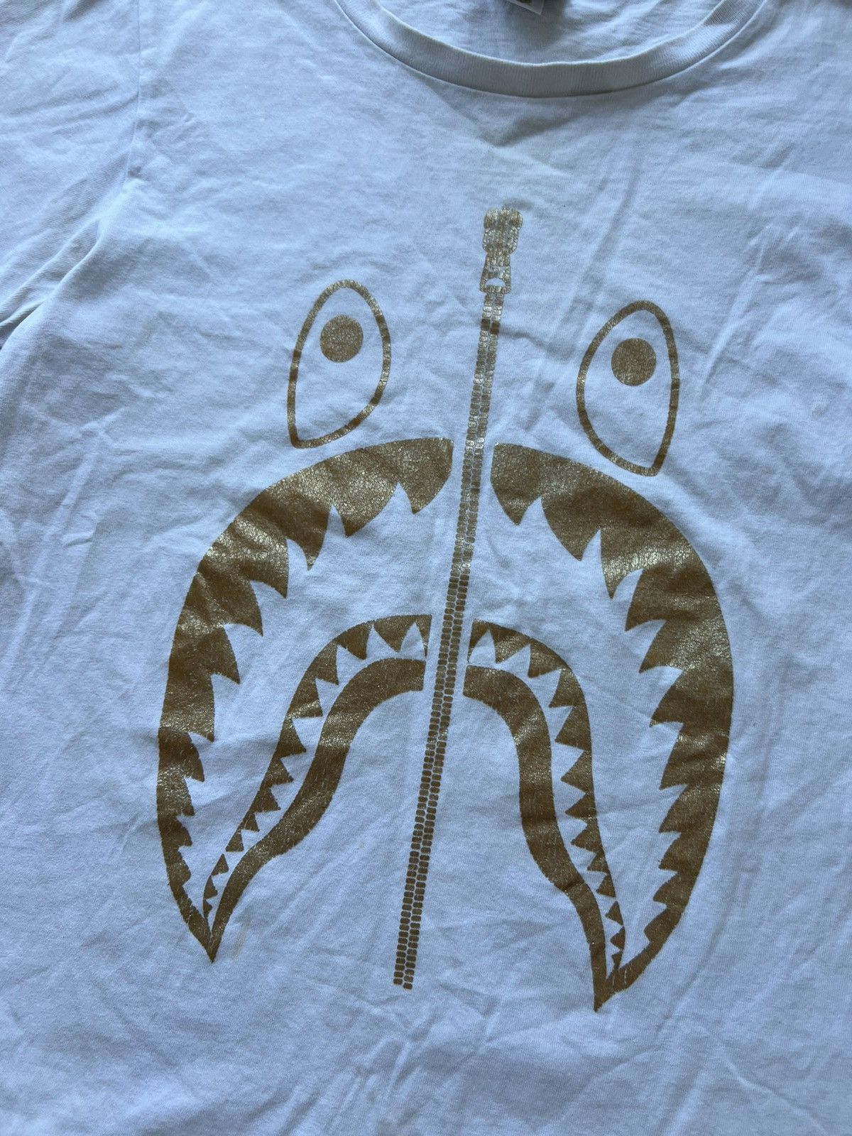 Bape BAPE LADIES SHARK JAWS TEE Size S / US 4 / IT 40 - 2 Thumbnail