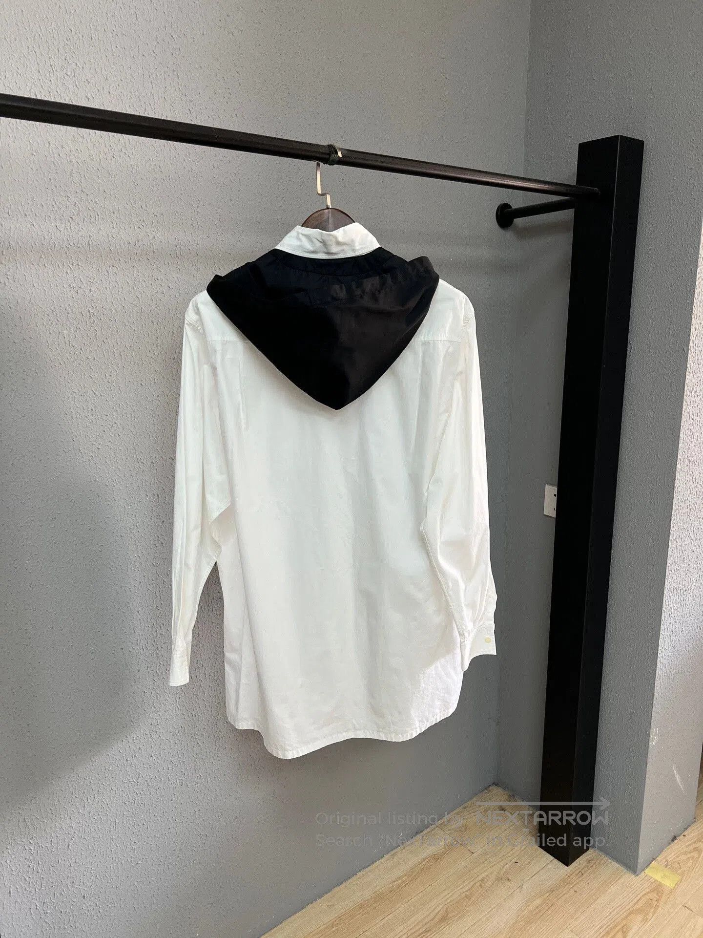 Prada prada nylon hooded white shirt. Size M / US 6-8 / IT 42-44 - 2 Thumbnail