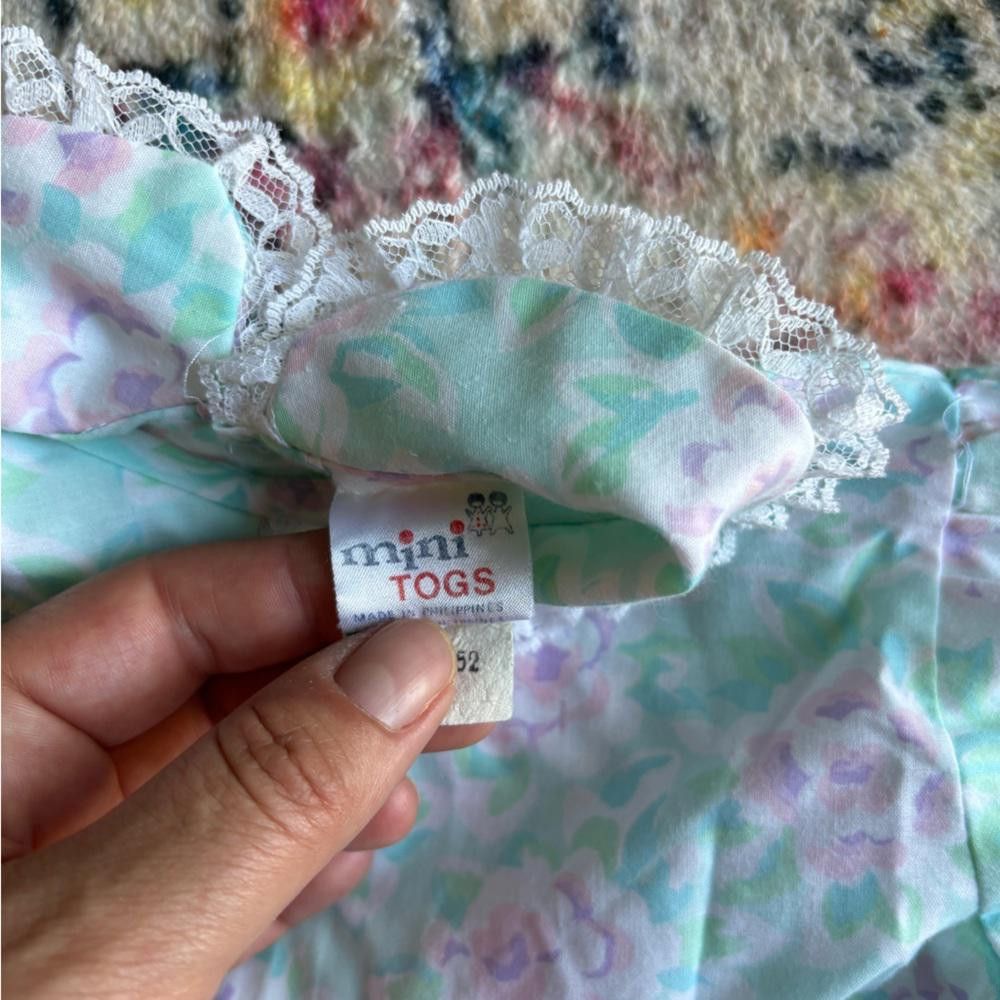 Designer Vintage baby floral dress Size ONE SIZE - 3 Thumbnail