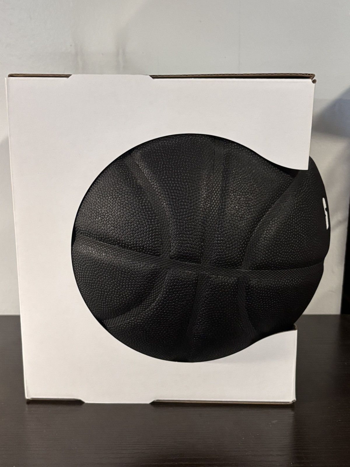 Jordan Brand × Supreme Supreme X Jordan Basketball 2024 - Black Basketball Size ONE SIZE - 3 Thumbnail