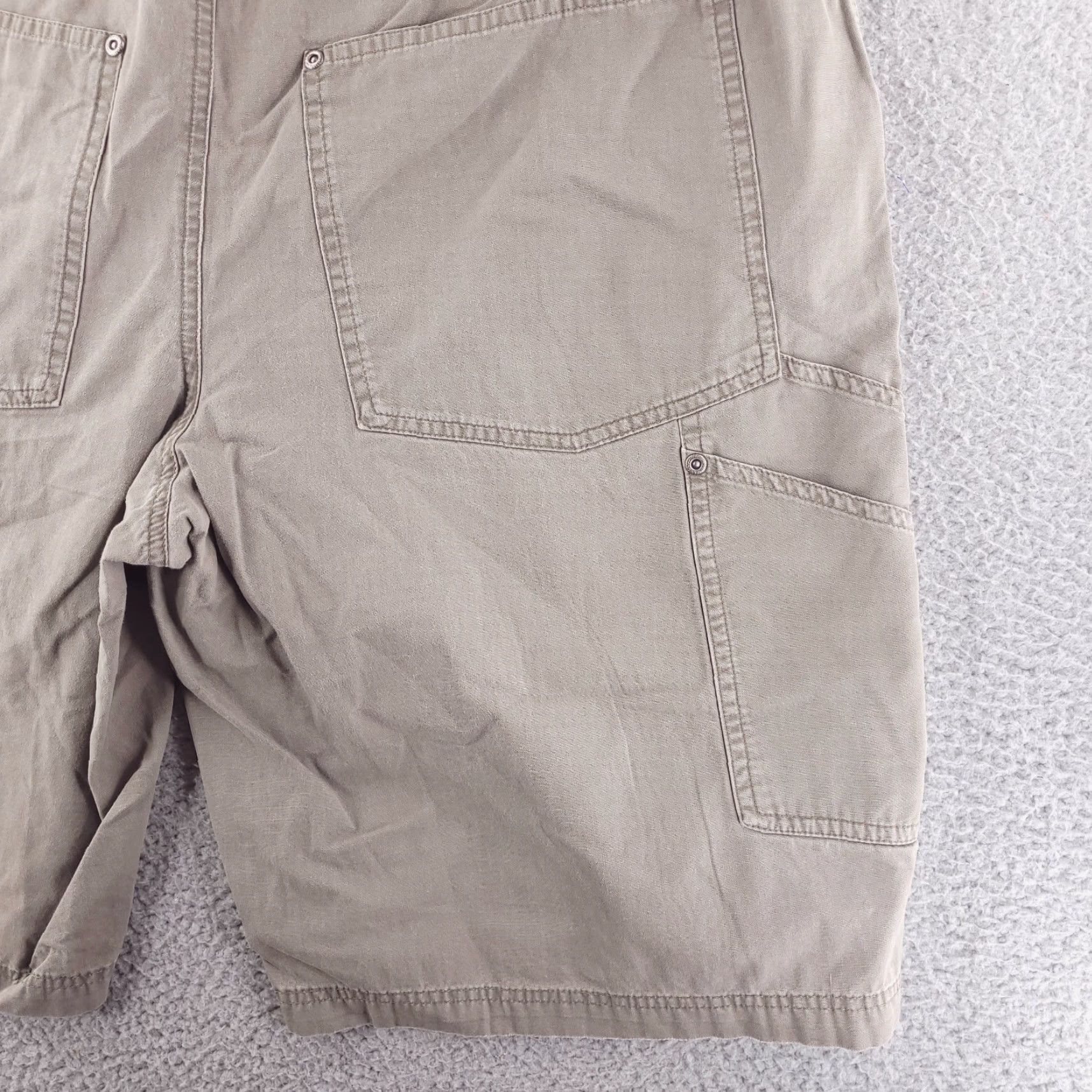 Vintage Columbia Cargo Shorts Mens 36 Brown Lightweight Cotton Walk Outdoor Casual Size US 36 / EU 52 - 3 Thumbnail