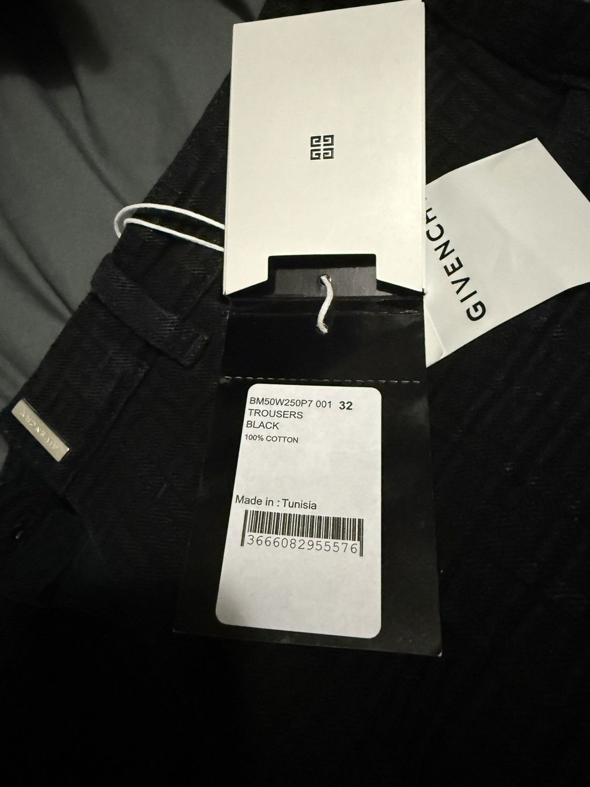 Givenchy Givenchy 4G Embossed Straight leg denim black Size US 32 / EU 48 - 3 Thumbnail