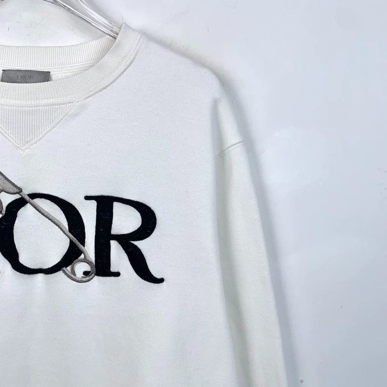 Dior Dior White logo letter embroidery cotton round-neck long-sl Size US S / EU 44-46 / 1 - 3 Thumbnail