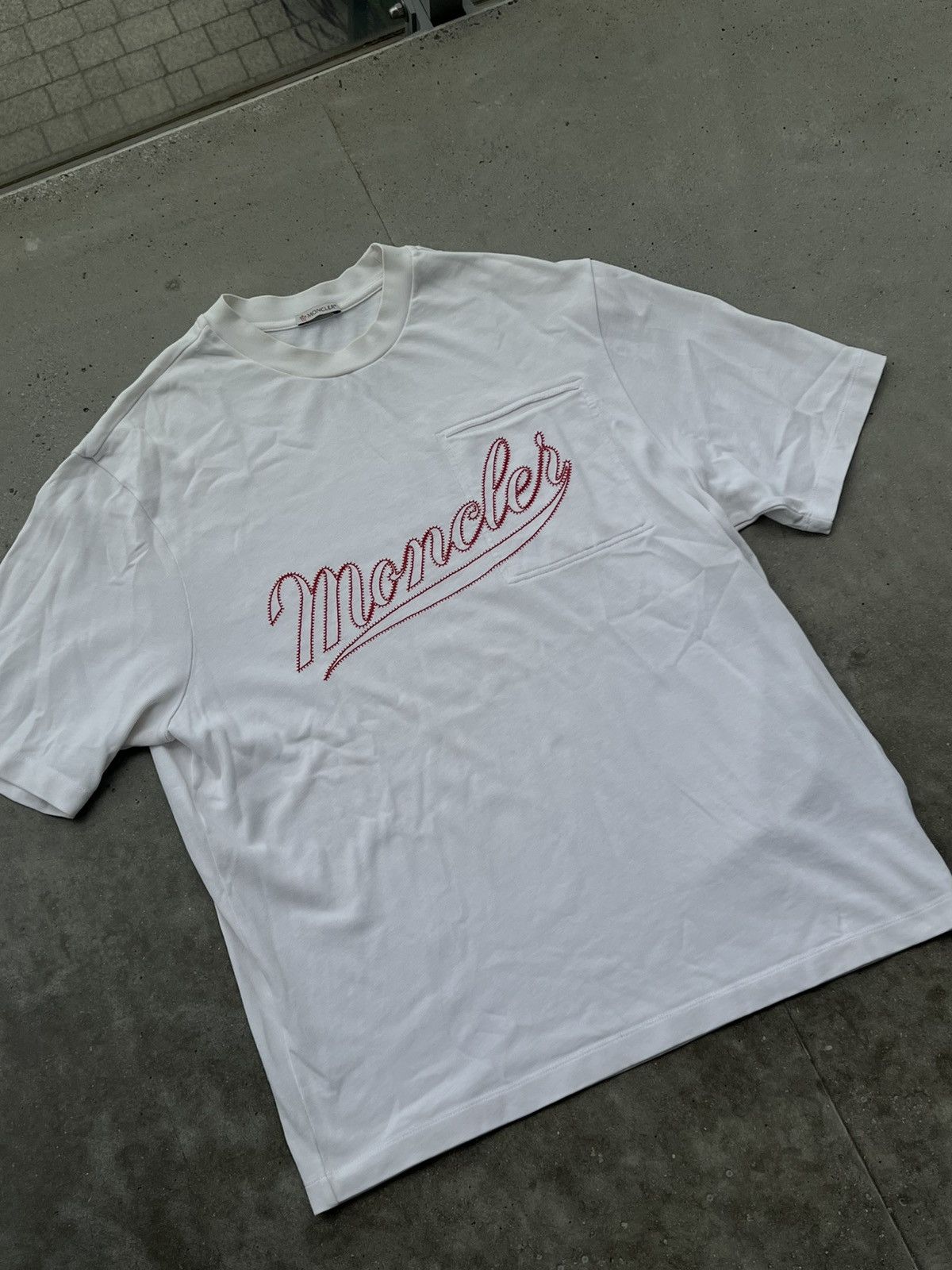 Designer × Moncler × Moncler Grenoble ⛷️MONCLER rare embroidered logo oversized t-shirt Size US M / EU 48-50 / 2 - 2 Thumbnail