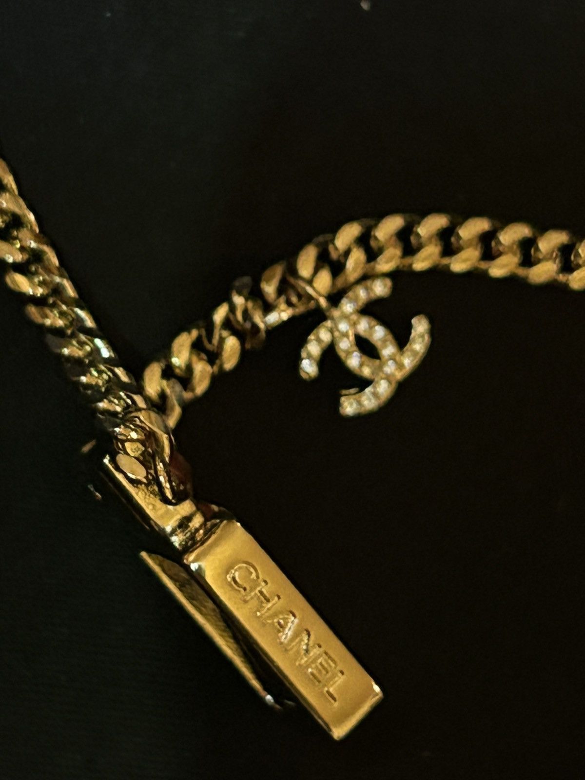 Chanel Chanel Crystal Purse with Red Cap Bottle Necklace Size ONE SIZE - 11 Thumbnail