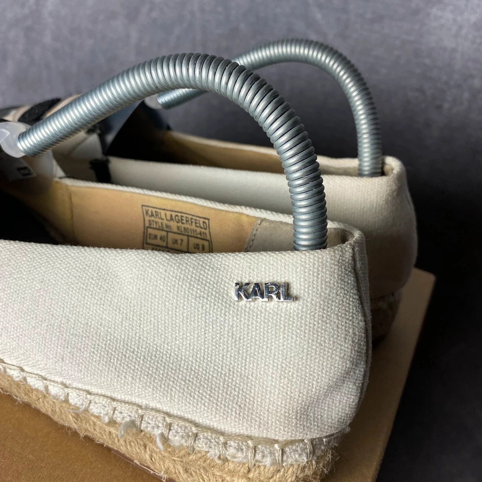 Designer × Karl Lagerfeld Karl Lagerfeld Kamini Karl Ikonic slip on cream espadriles Size US 10 / IT 40 - 3 Thumbnail