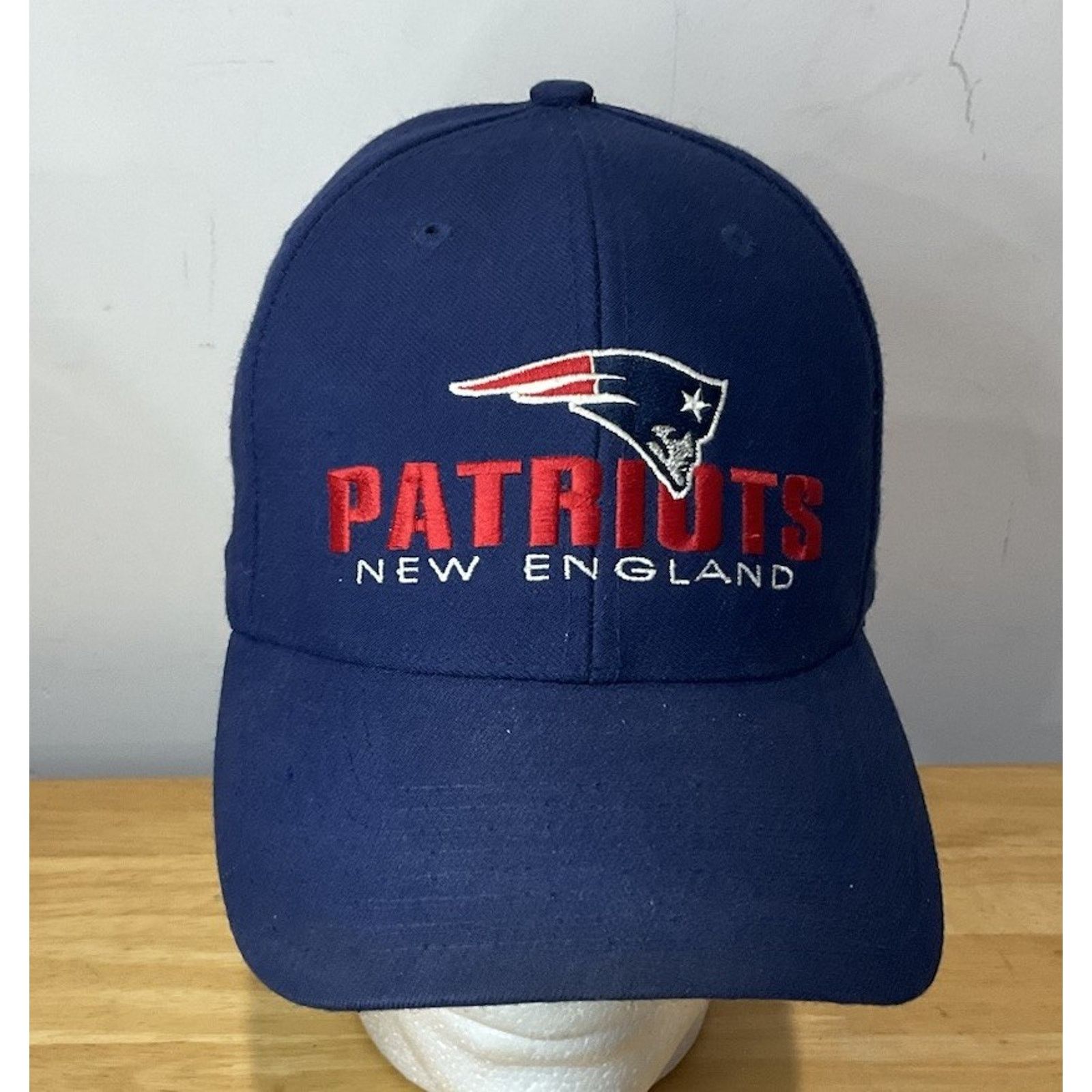 Twins Enterprise Inc. Vintage 90s Blue New England Patriots Sports Snapback Size ONE SIZE - 1 Thumbnail