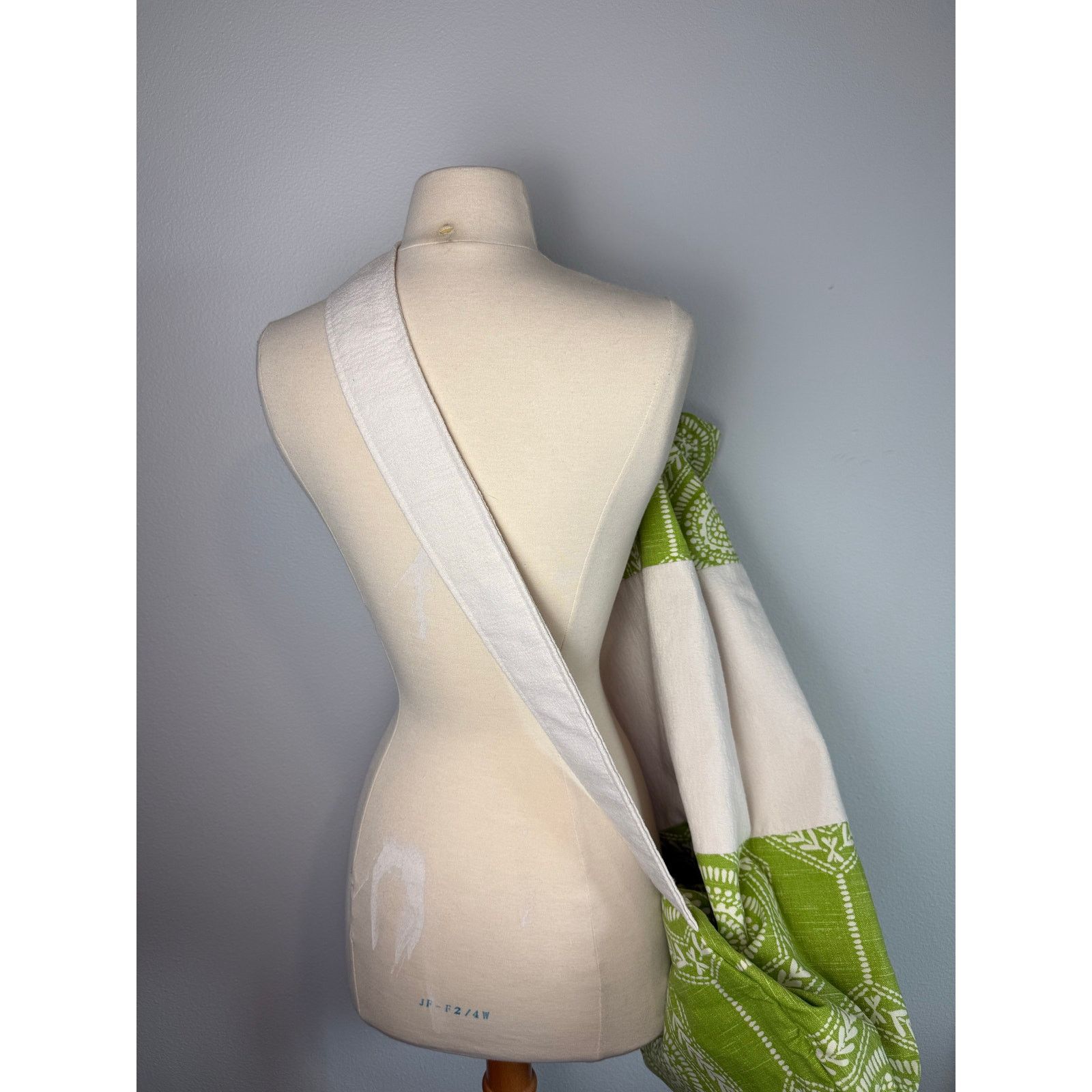 Anthropologie Handmade Heavy Duty Laundry Bag w/ Strap and Tie Closure, LG Size ONE SIZE - 6 Thumbnail