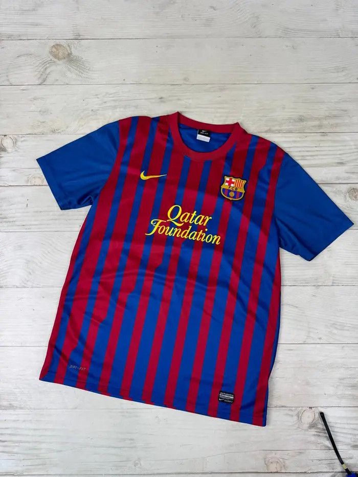 Nike Nike FC Barcelona 2011 2012 Messi #10 Home Shirt Jersey Size US L / EU 52-54 / 3 - 2 Thumbnail