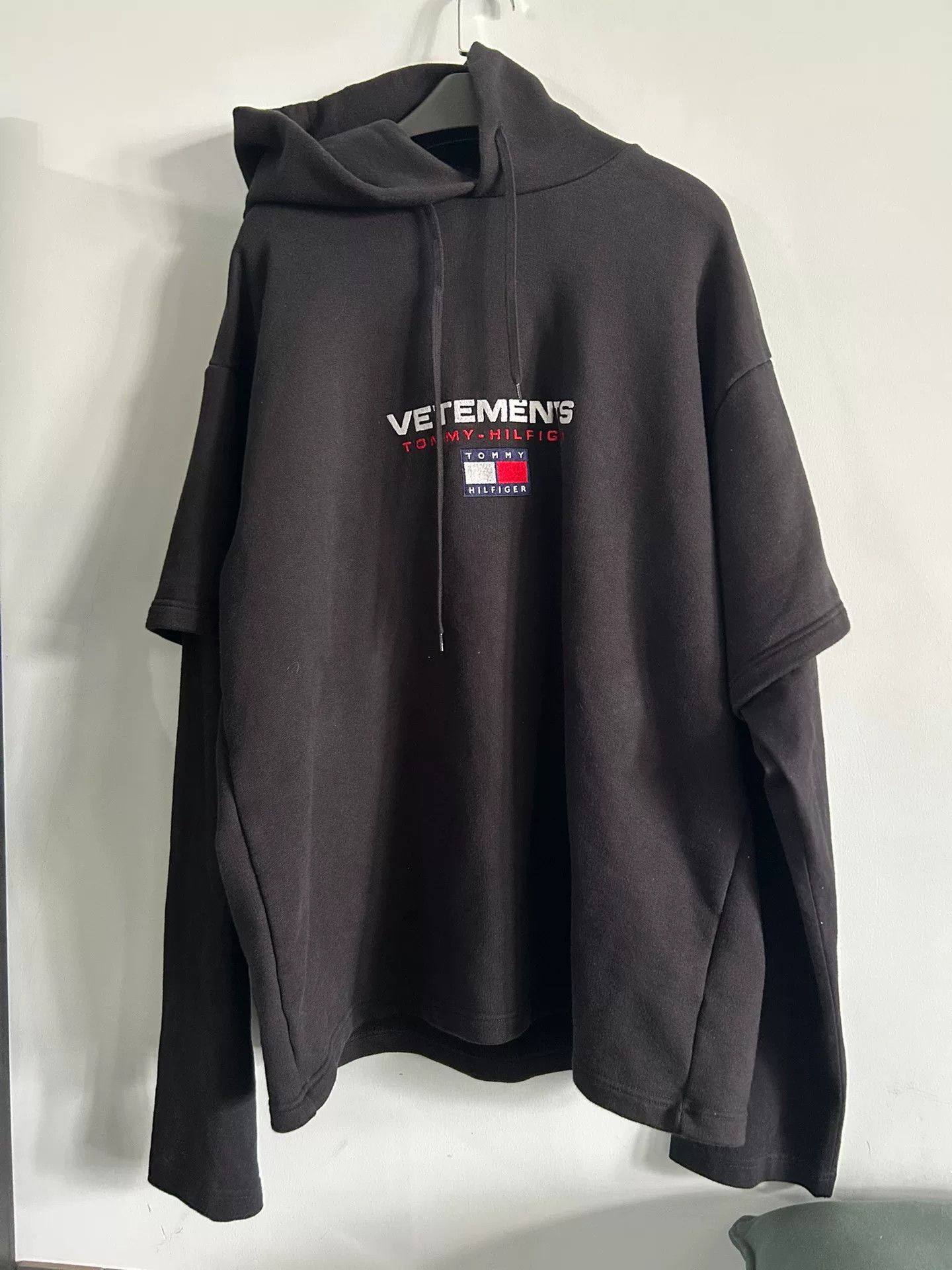 Vetements vetements hooded sweatshirt with French flag embroidery Size US XS / EU 42 / 0 - 1 Thumbnail