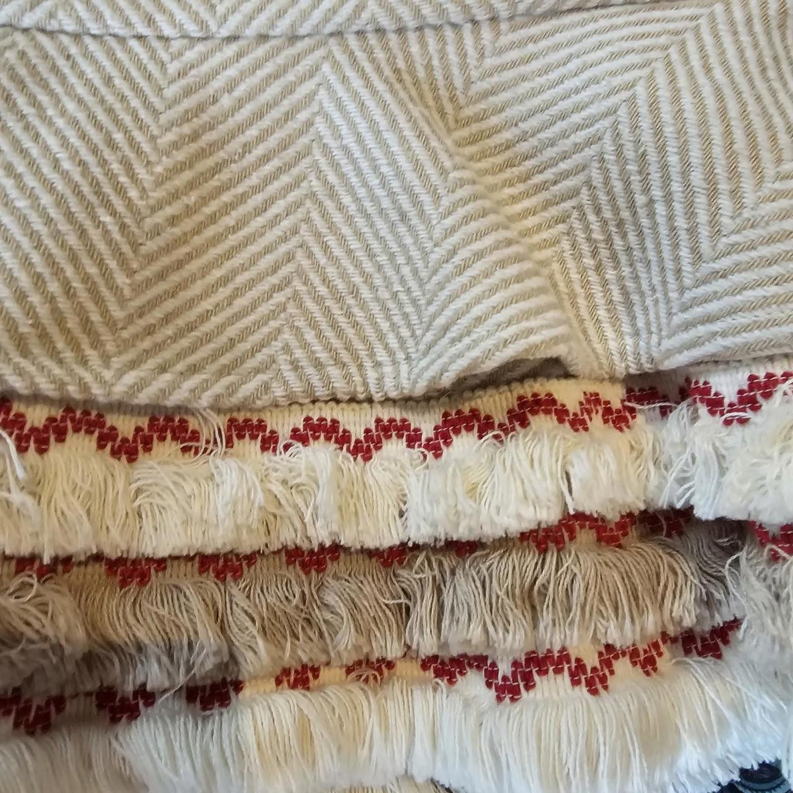 Designer Women's Cream and Red Free the Roses Skirt Size 28" / US 6 / IT 42 - 6 Thumbnail