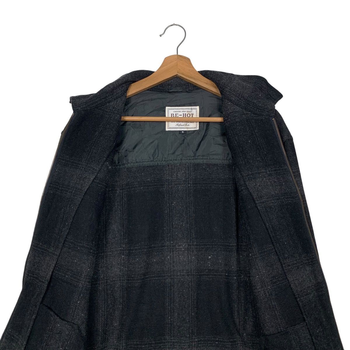 Vintage 90’s Workwear Black Checked Flannel Chore Jacket #2830-C128 Size US M / EU 48-50 / 2 - 13 Thumbnail