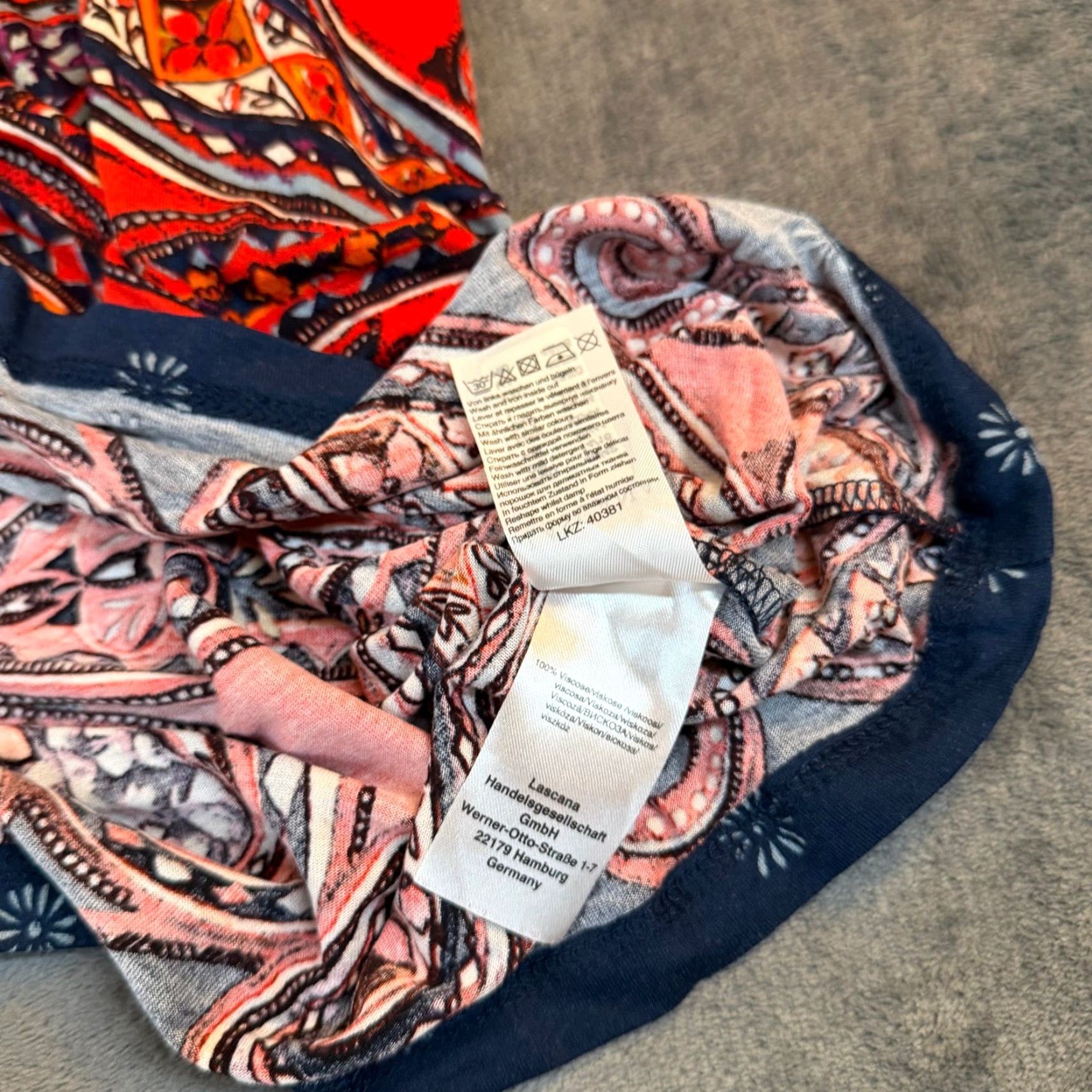 Vintage LASCANA Tank Women's Paisley Halter Blue Red, Boho, Sleeveless, Adjustable Strap - Size 8, Relaxed Fit, Viscose Polyester Blend Size M / US 6-8 / IT 42-44 - 5 Thumbnail